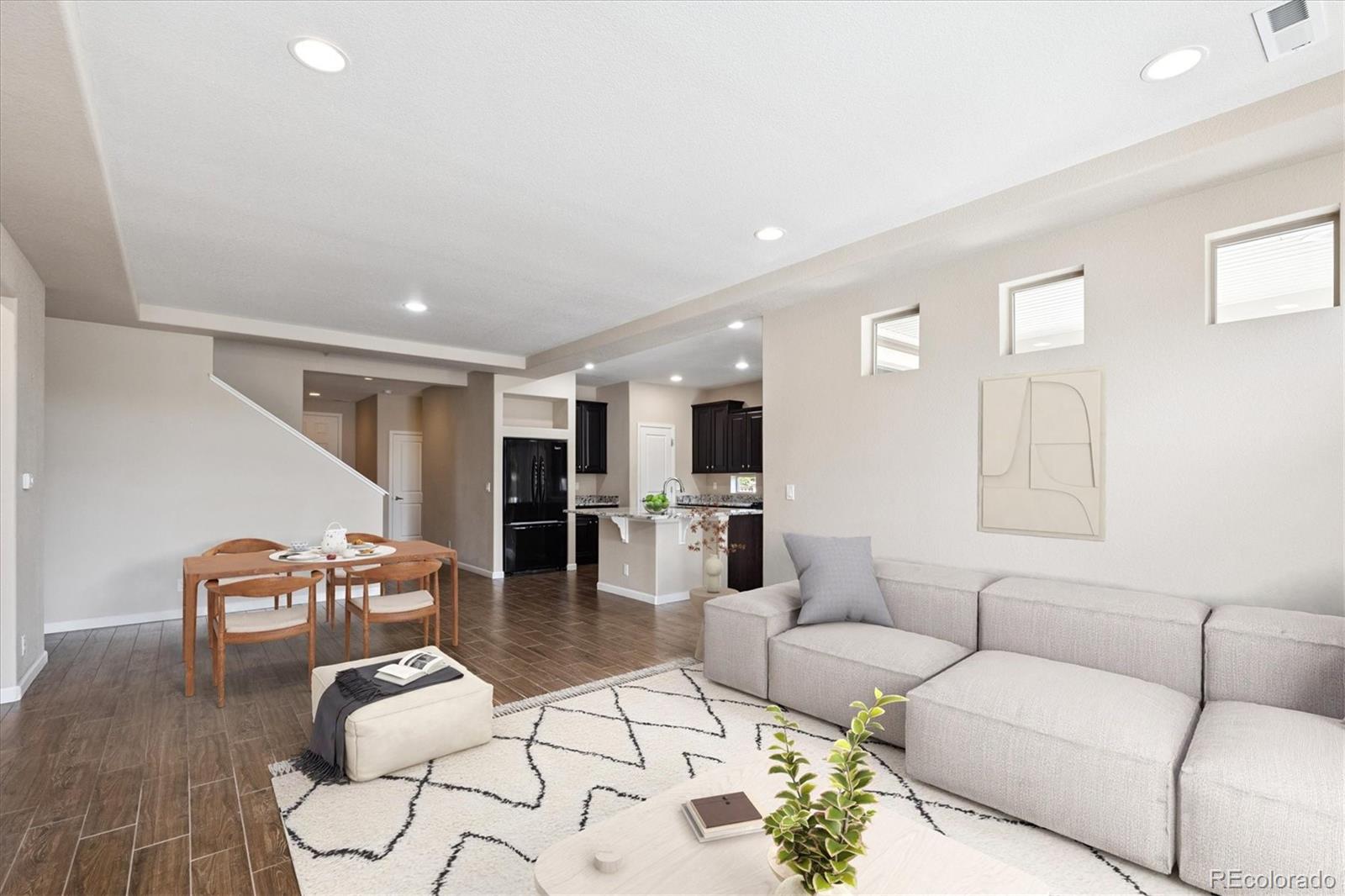 MLS Image #5 for 5520  genoa street,denver, Colorado