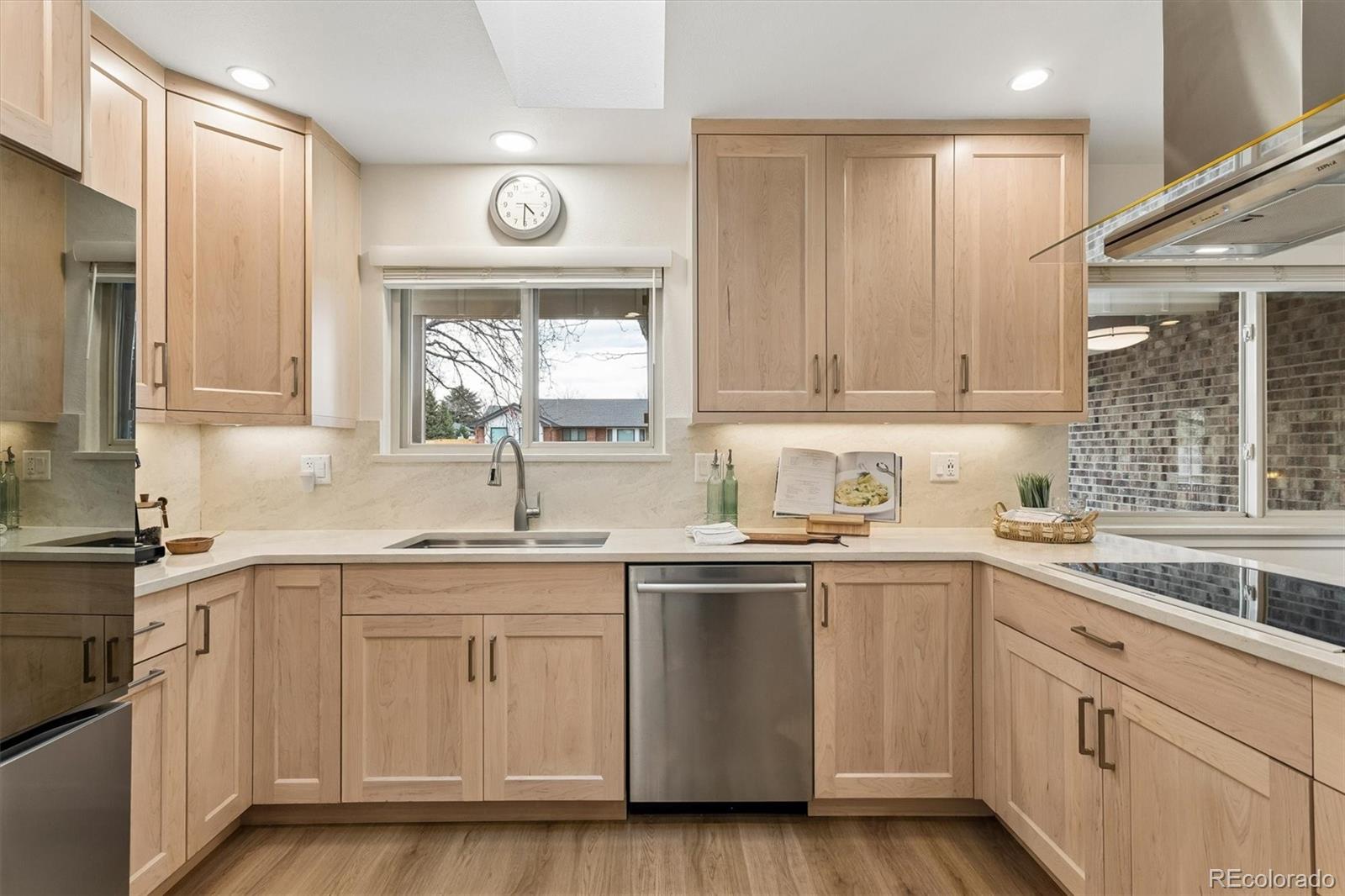 MLS Image #13 for 6  glenview drive,littleton, Colorado