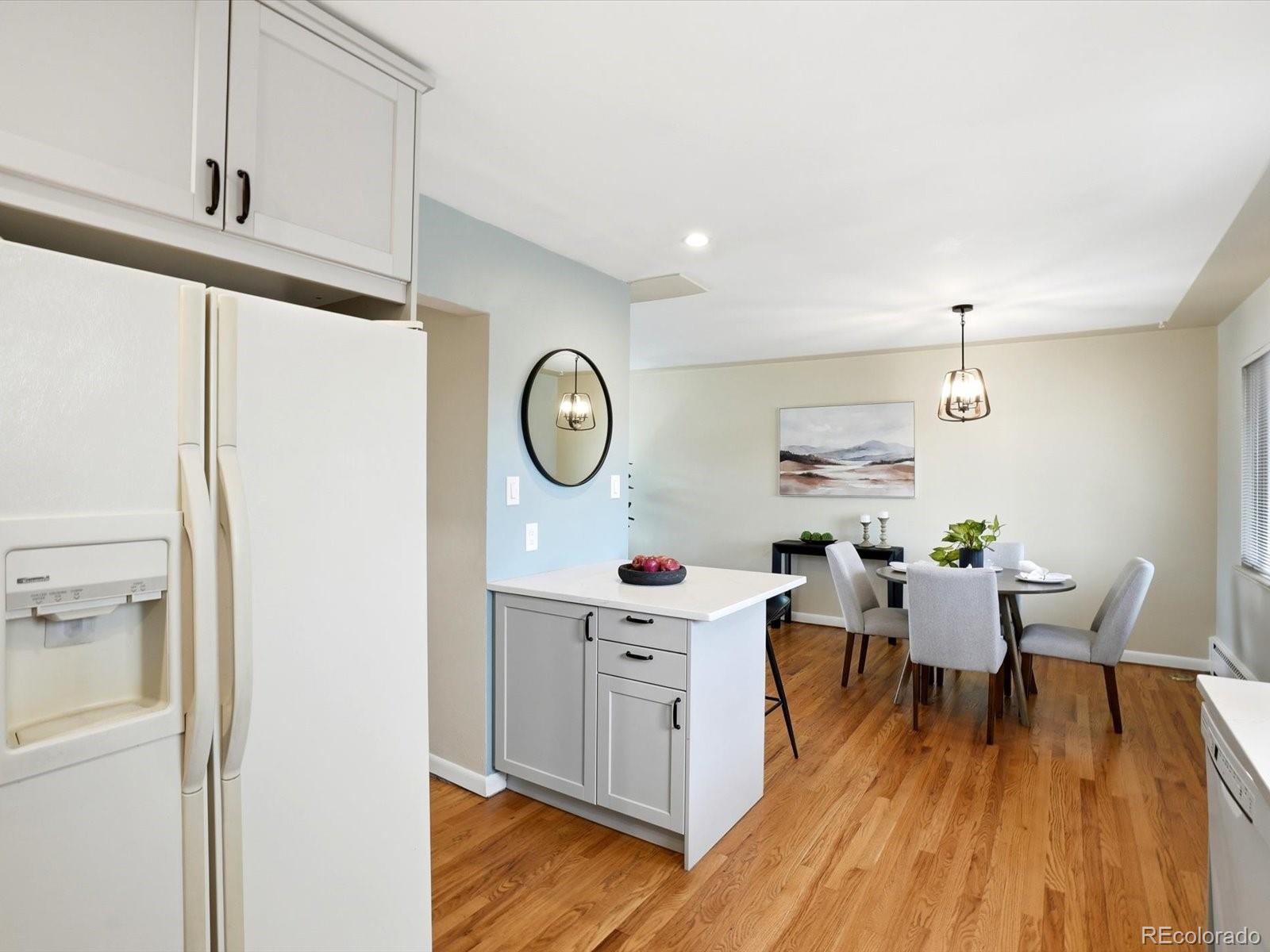 MLS Image #10 for 965  saulsbury street,lakewood, Colorado