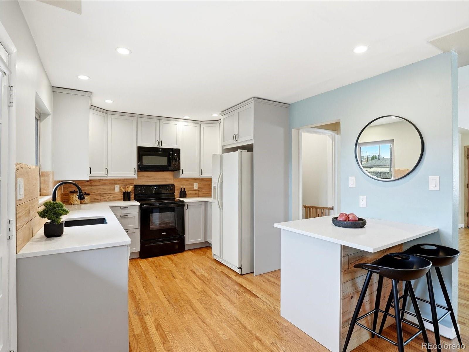 MLS Image #13 for 965  saulsbury street,lakewood, Colorado