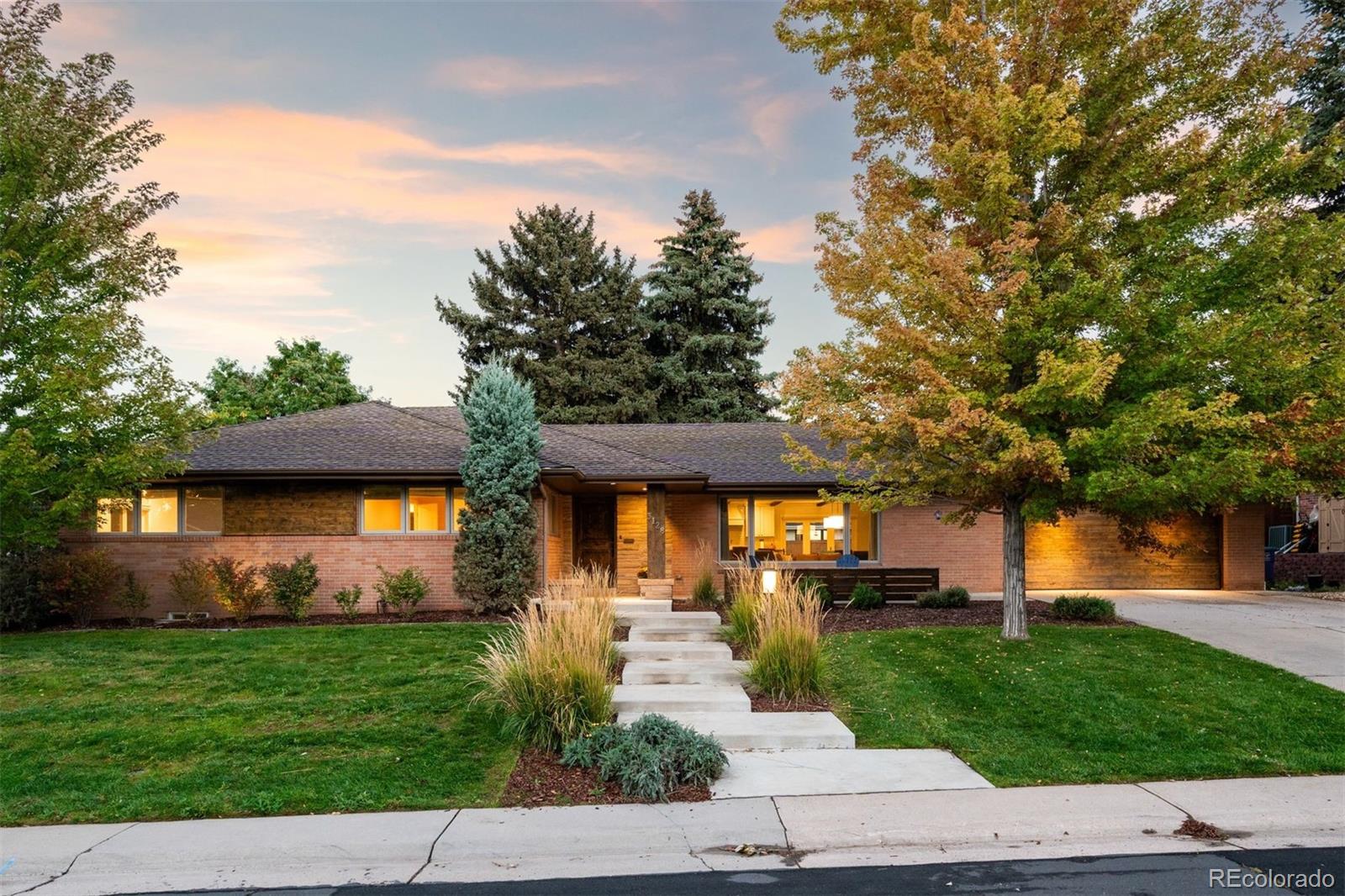 MLS Image #8 for 3128 s dallas court,denver, Colorado
