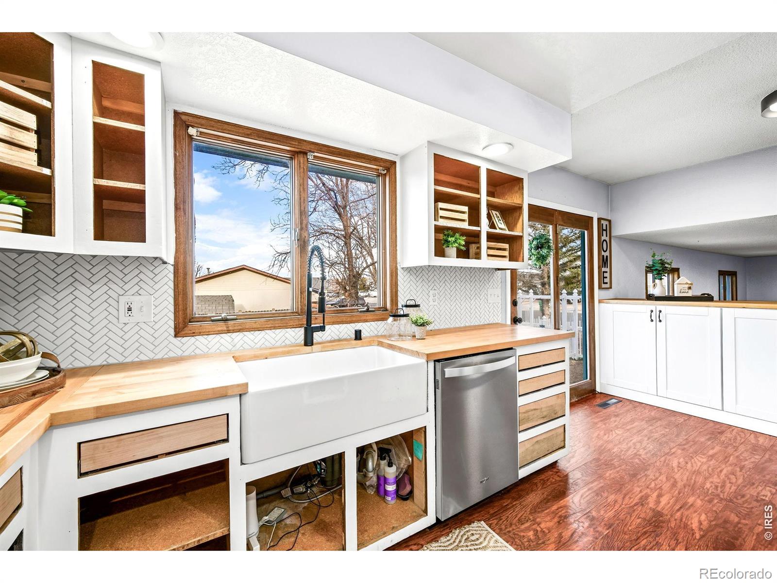 MLS Image #7 for 639  woods avenue,ault, Colorado