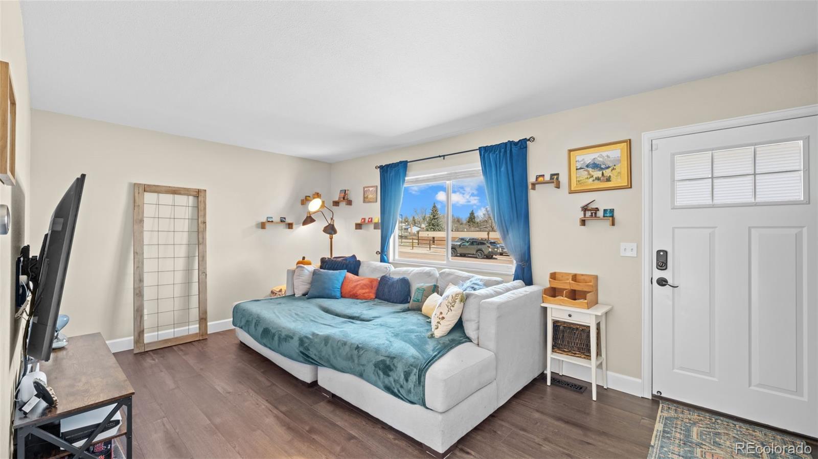 MLS Image #3 for 1660  winnebago road,colorado springs, Colorado