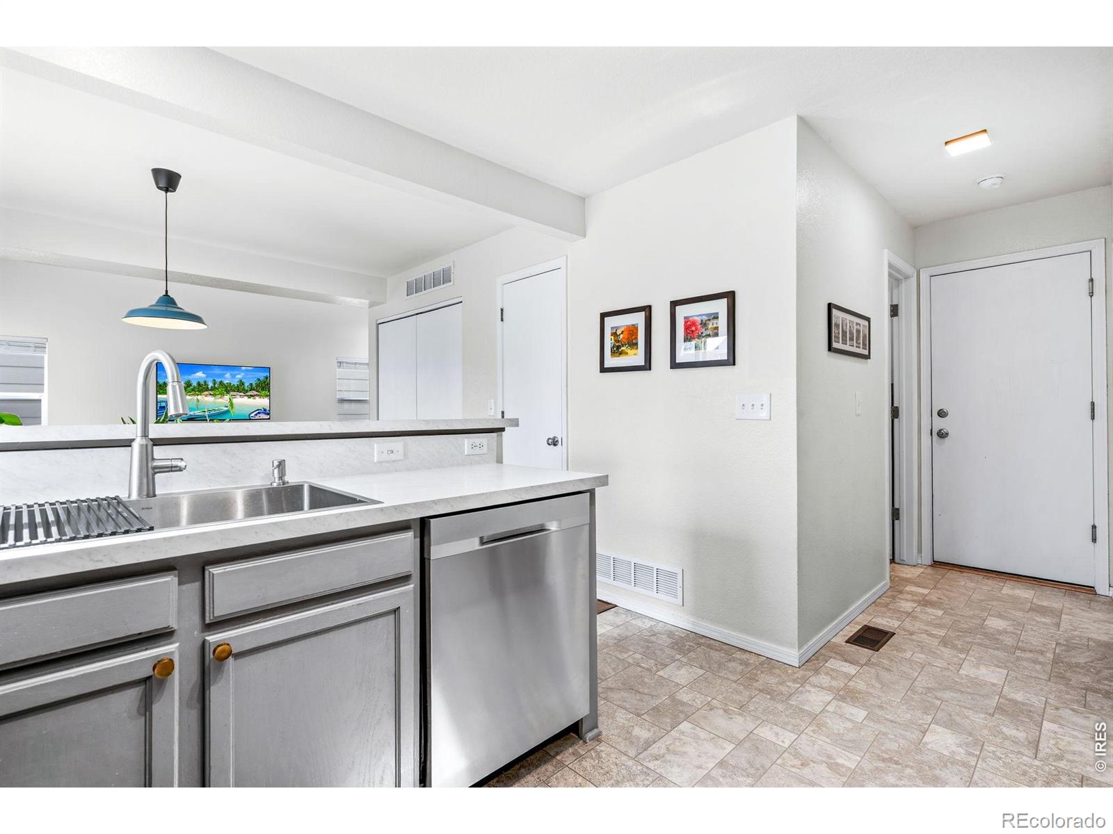 MLS Image #12 for 1819  terrace court,fort collins, Colorado