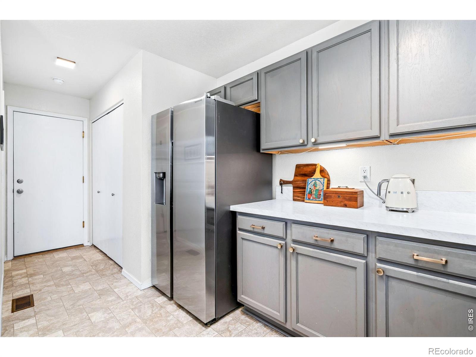 MLS Image #13 for 1819  terrace court,fort collins, Colorado