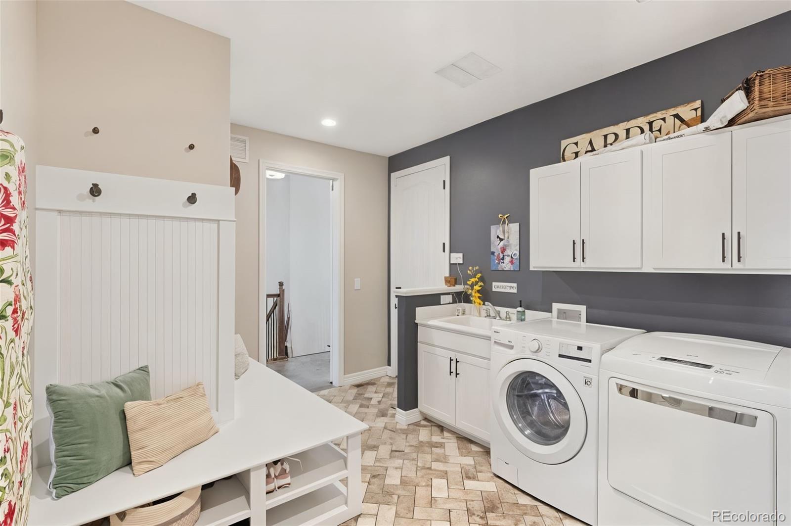 MLS Image #14 for 5318  rocking tree grove,colorado springs, Colorado