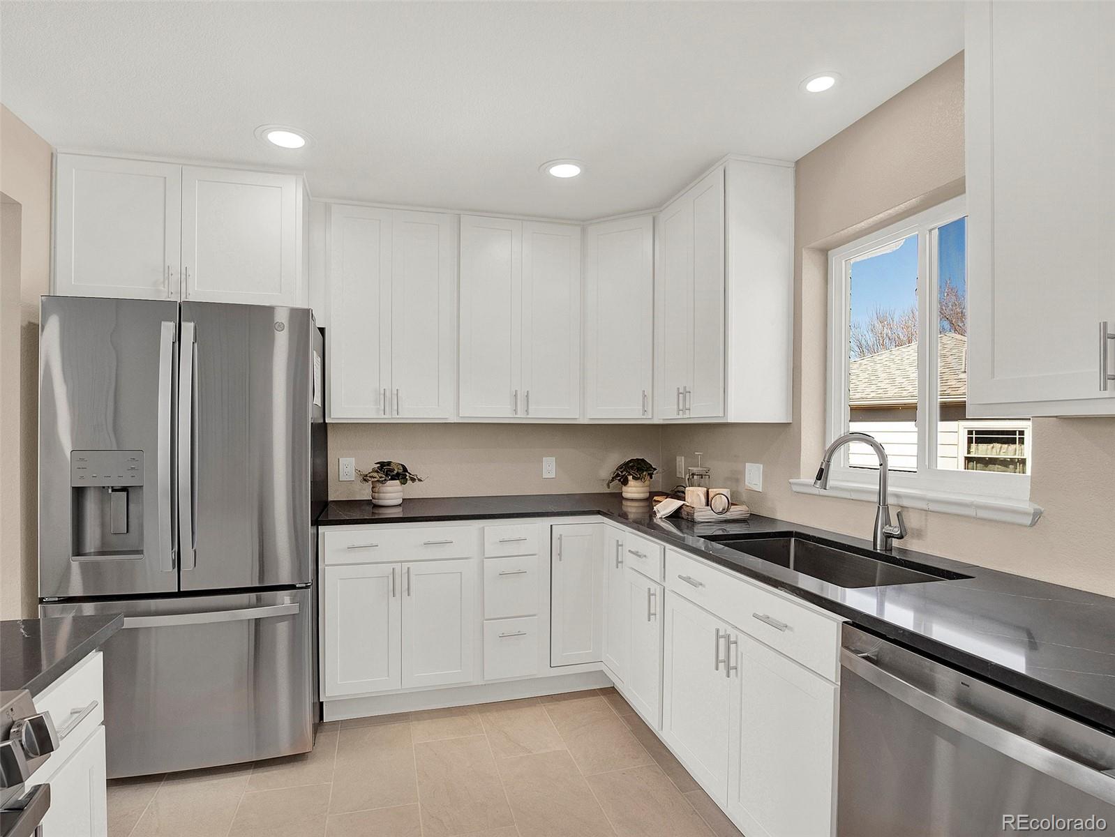 MLS Image #6 for 595 w eastman avenue,englewood, Colorado