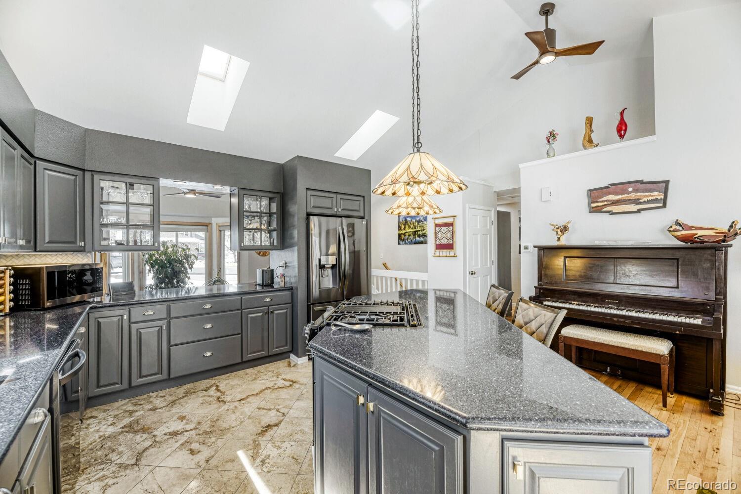 MLS Image #7 for 32  manzanita ,littleton, Colorado