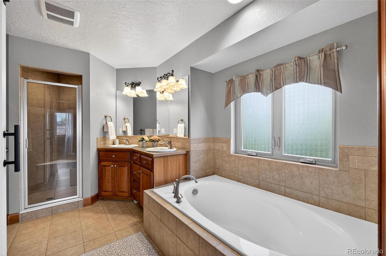 MLS Image #7 for 7204  vallevue drive,greeley, Colorado