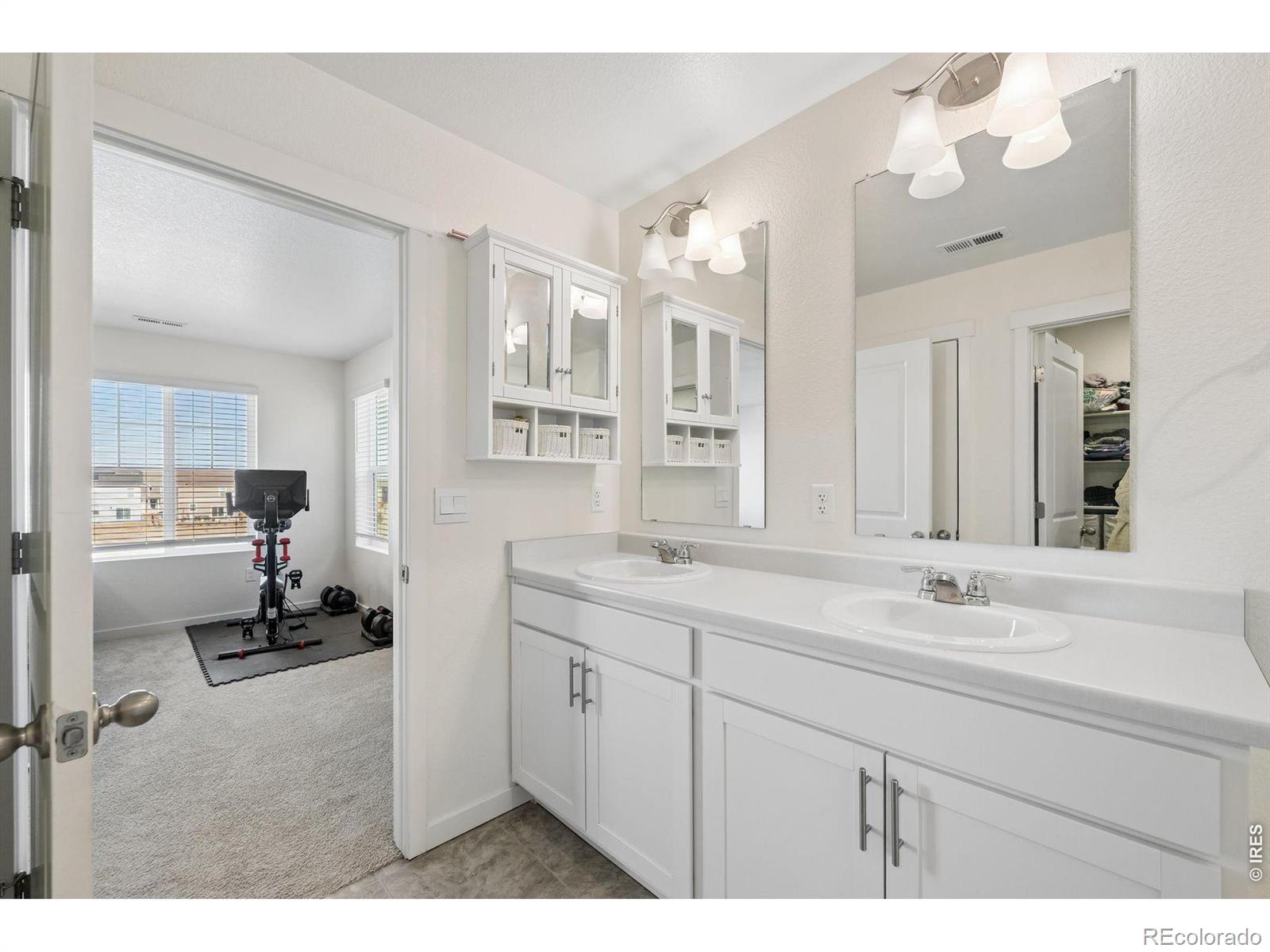 MLS Image #13 for 931  canal west drive,brighton, Colorado