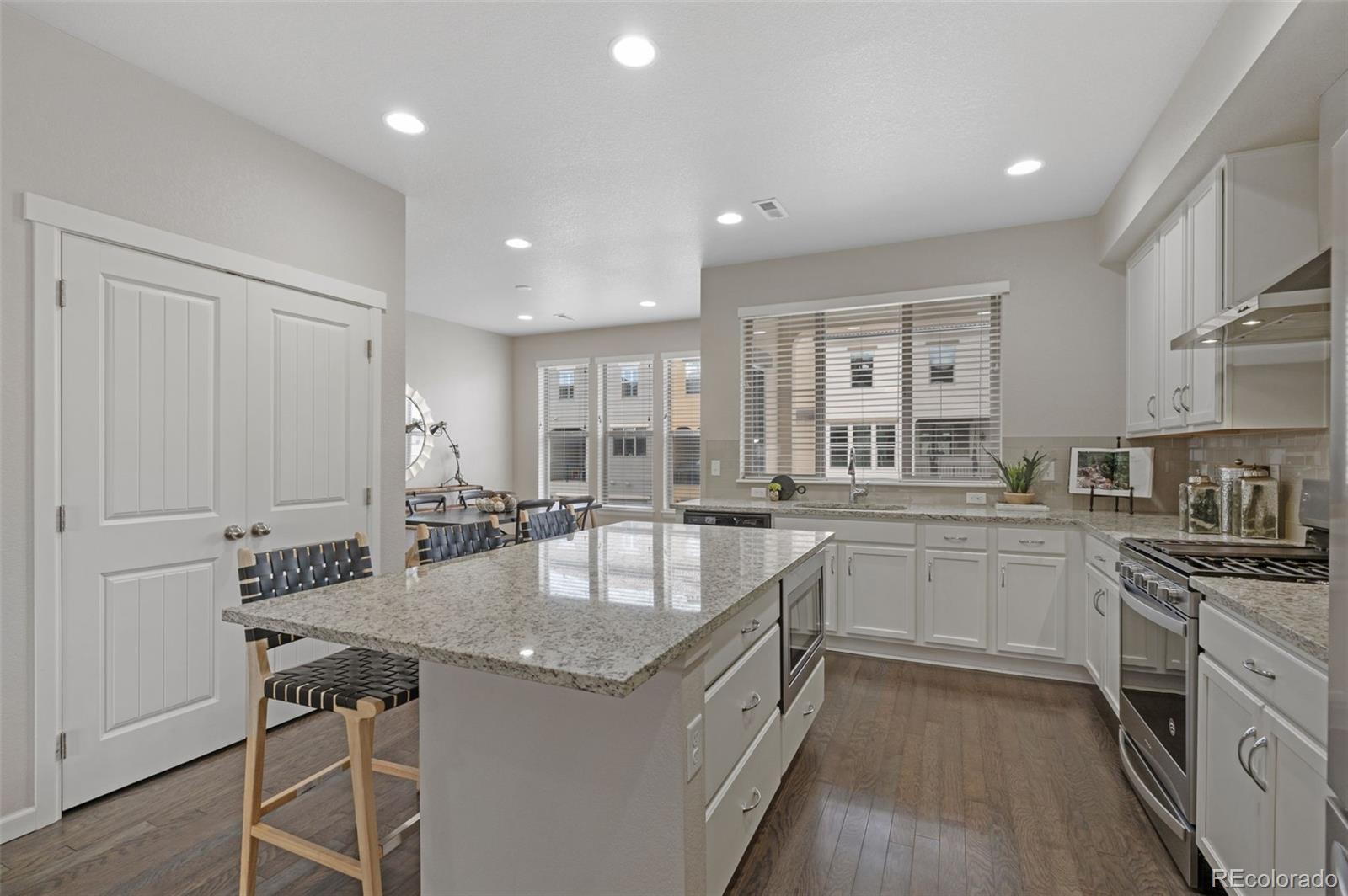MLS Image #11 for 15545 w washburn avenue,lakewood, Colorado