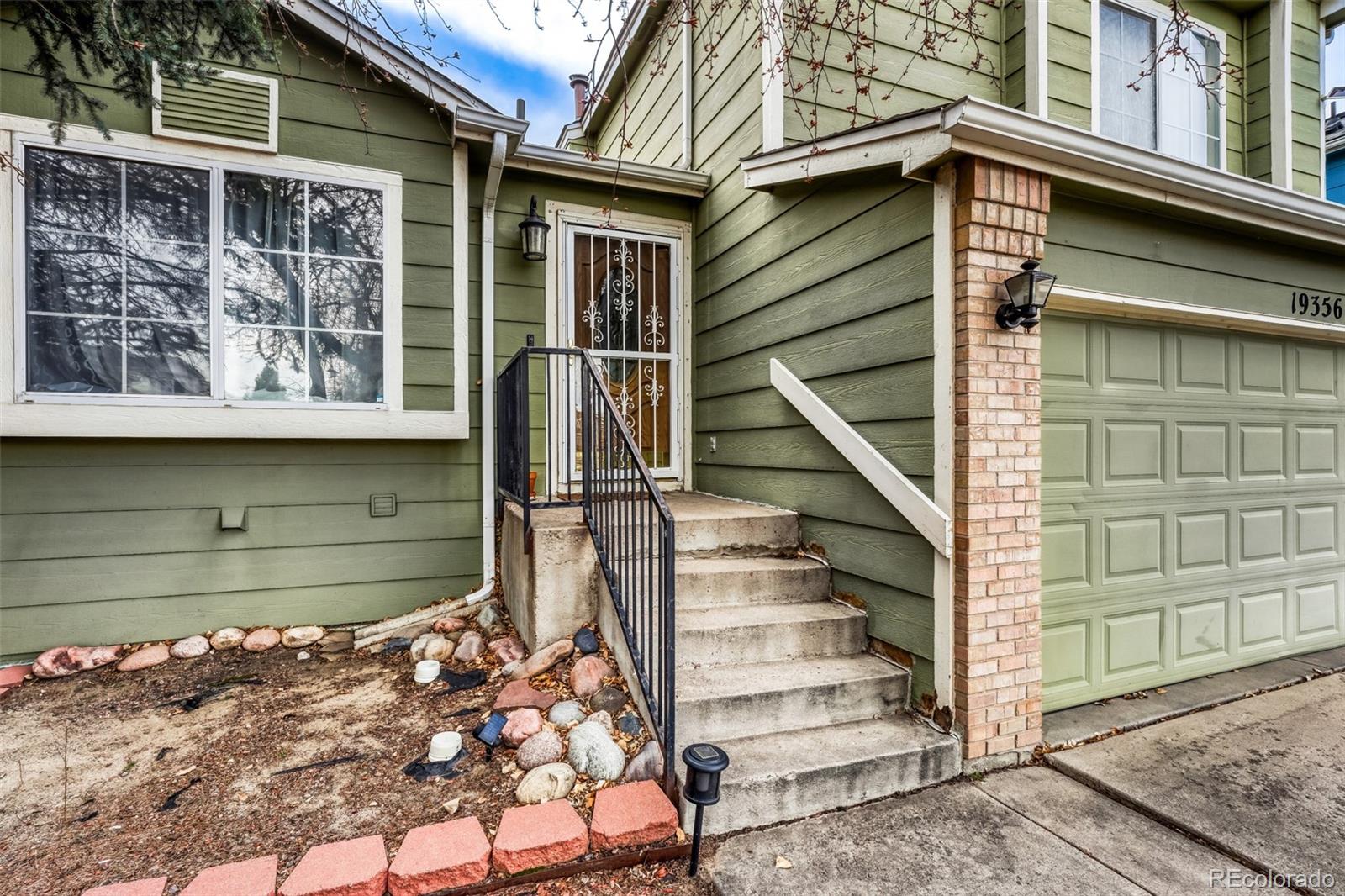 MLS Image #1 for 19356 e 40th place,denver, Colorado