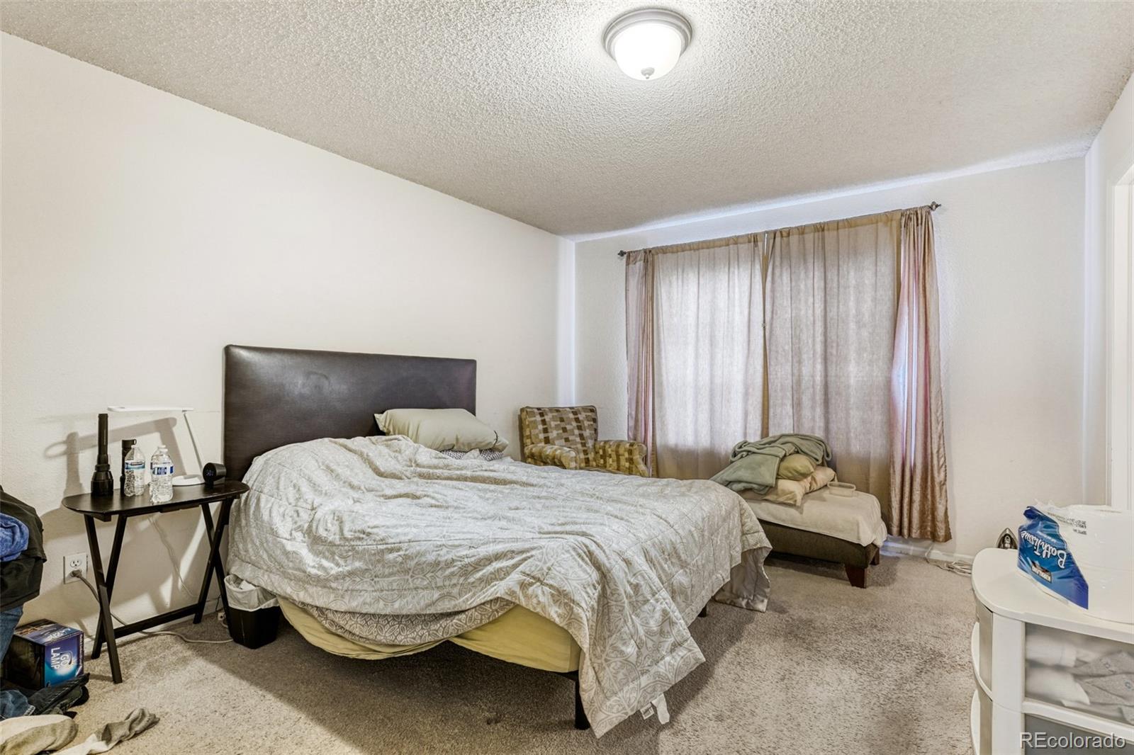 MLS Image #8 for 19356 e 40th place,denver, Colorado