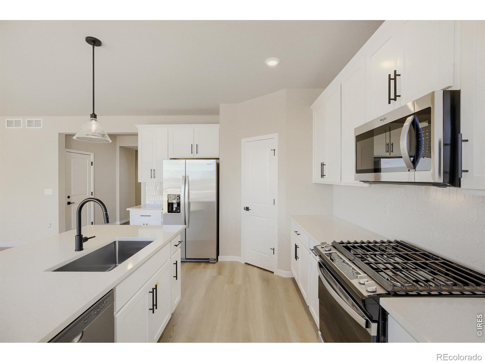 MLS Image #24 for 216  sugar beet lane,berthoud, Colorado