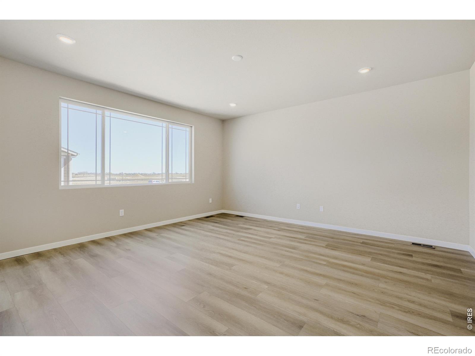 MLS Image #26 for 216  sugar beet lane,berthoud, Colorado