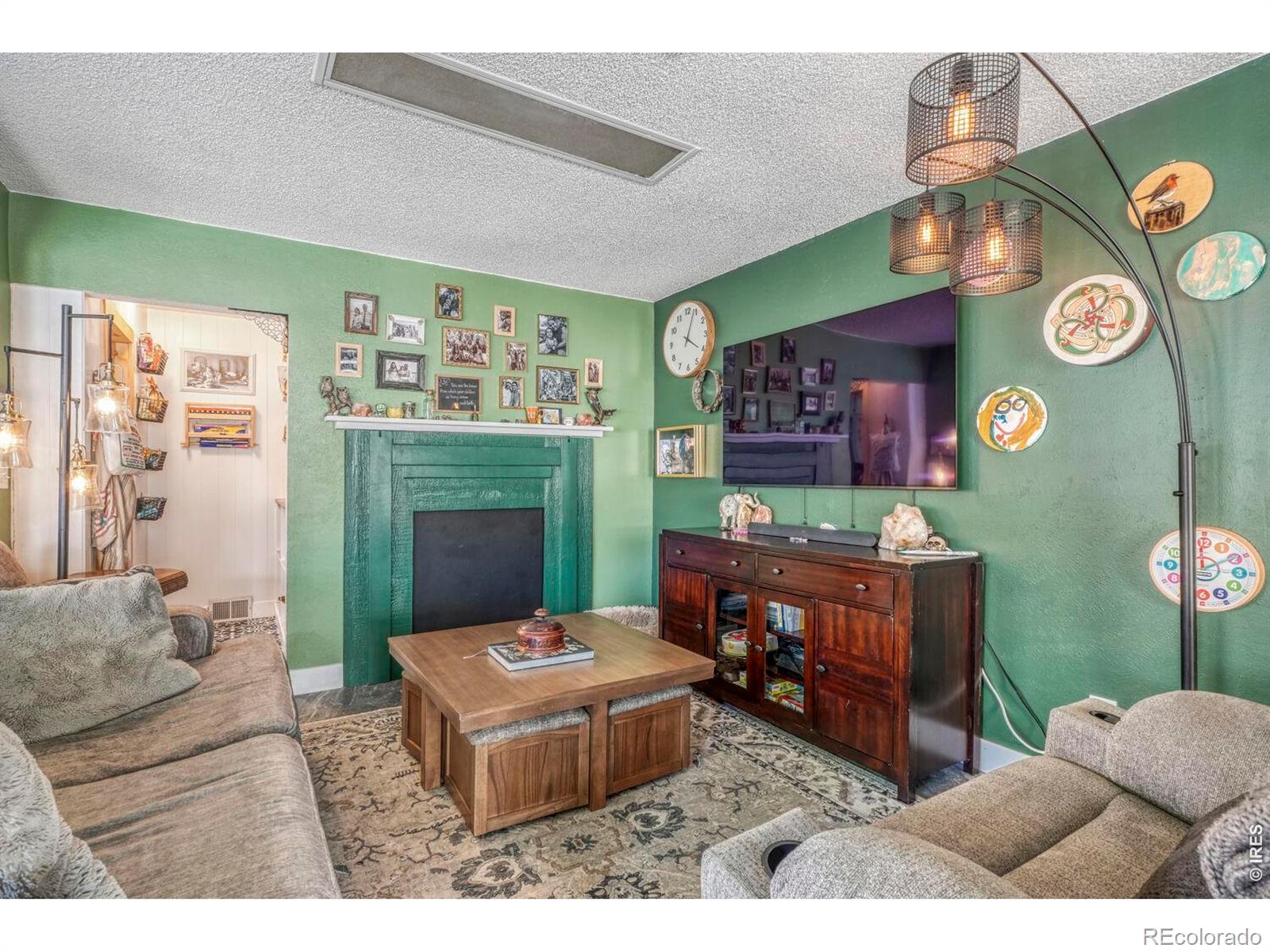 MLS Image #12 for 785 s navajo street,denver, Colorado