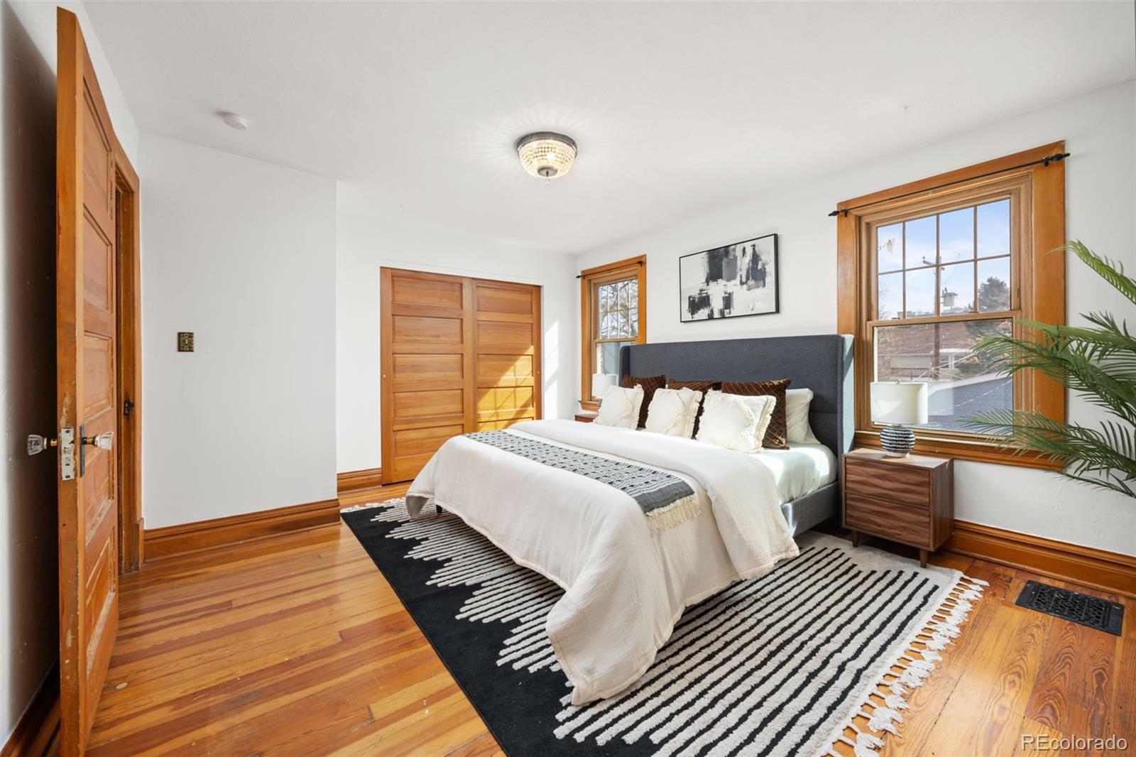 MLS Image #15 for 1344 n marion street,denver, Colorado