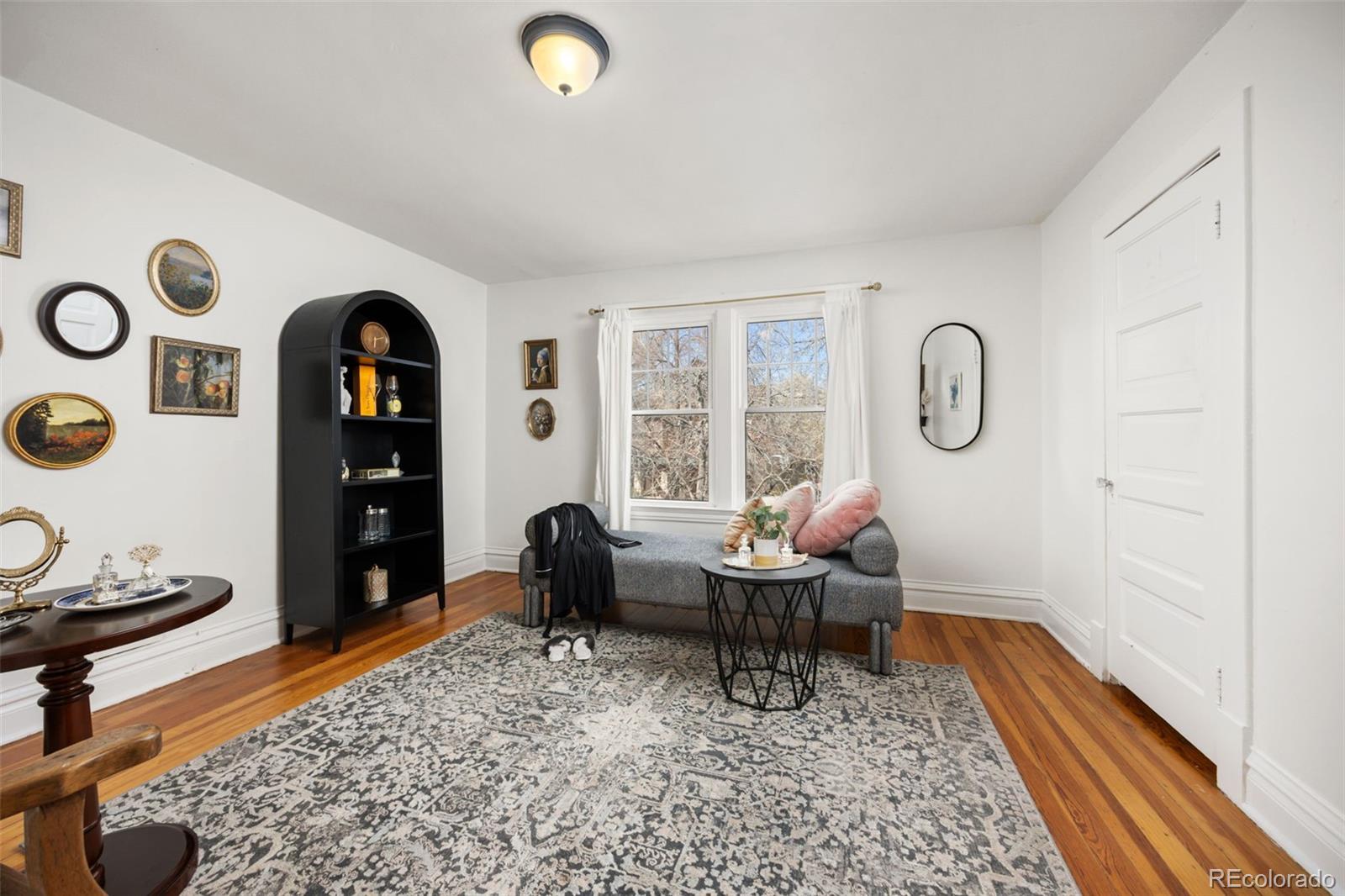 MLS Image #18 for 1344 n marion street,denver, Colorado