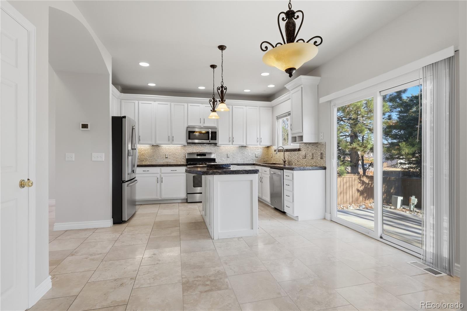 MLS Image #12 for 3807  garnet way,highlands ranch, Colorado