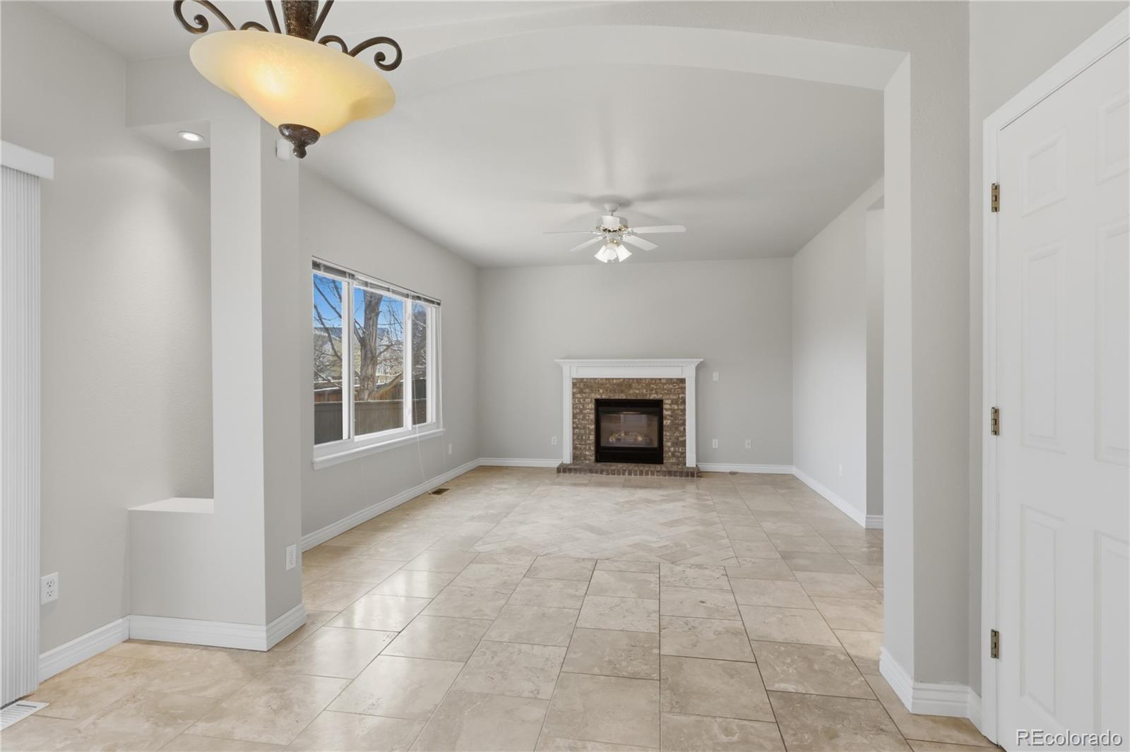 MLS Image #14 for 3807  garnet way,highlands ranch, Colorado