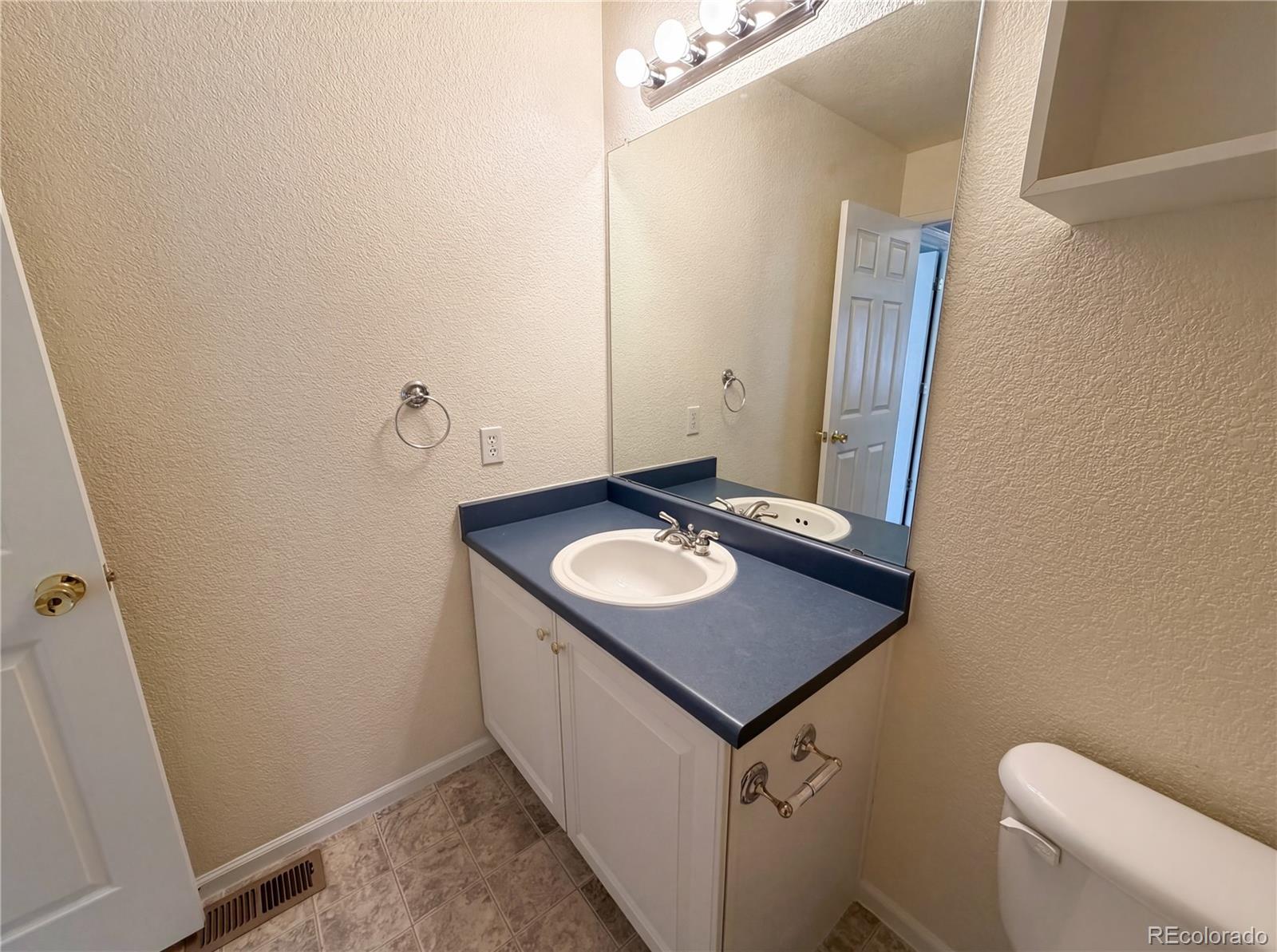 MLS Image #26 for 20000  mitchell place,denver, Colorado