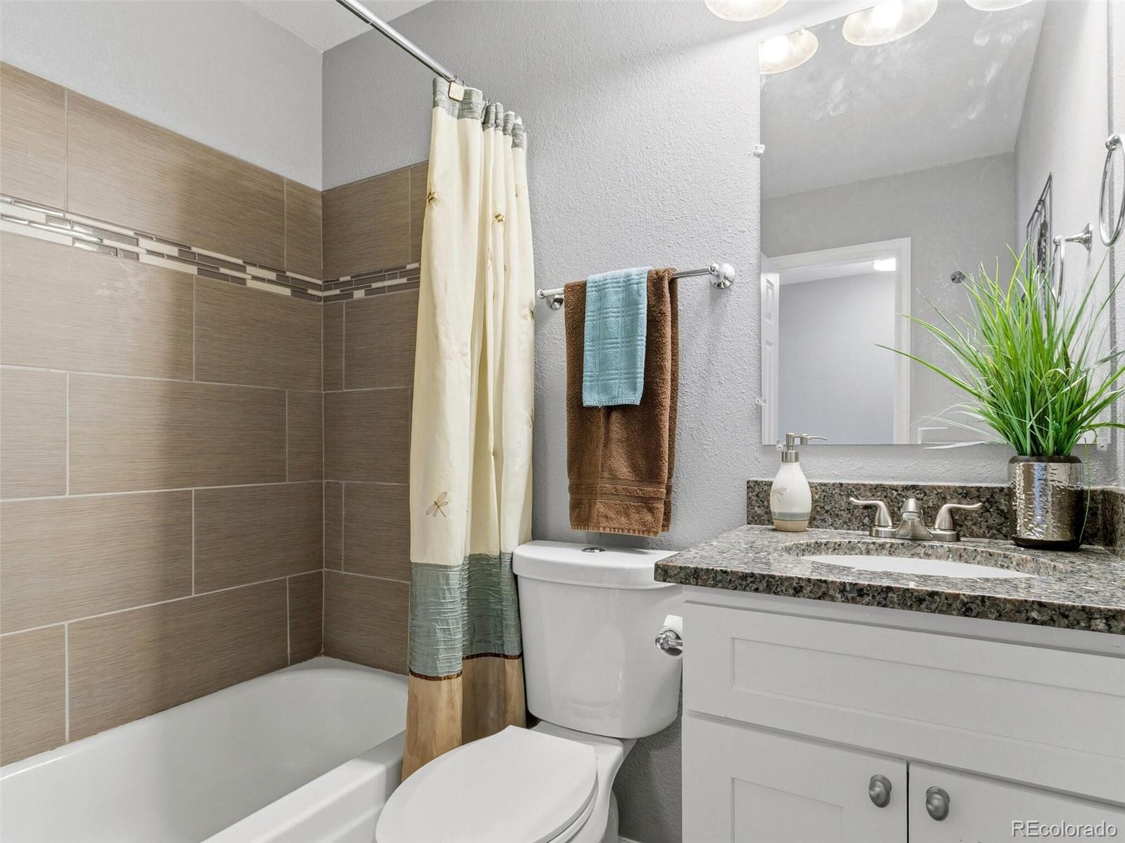 MLS Image #14 for 6732 s independence street,littleton, Colorado