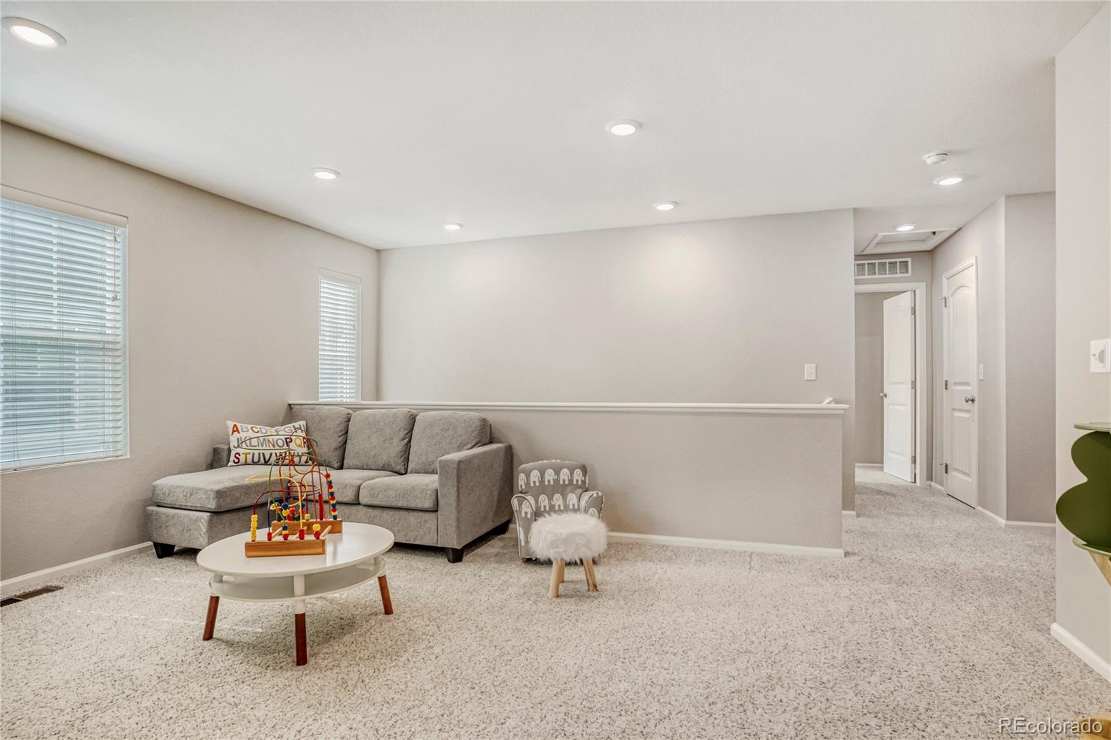 MLS Image #15 for 4378 s nepal court,centennial, Colorado