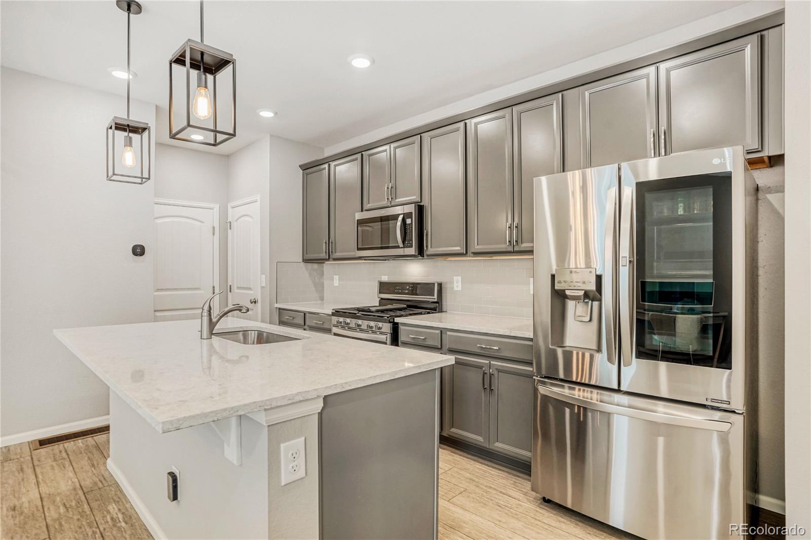MLS Image #8 for 4378 s nepal court,centennial, Colorado