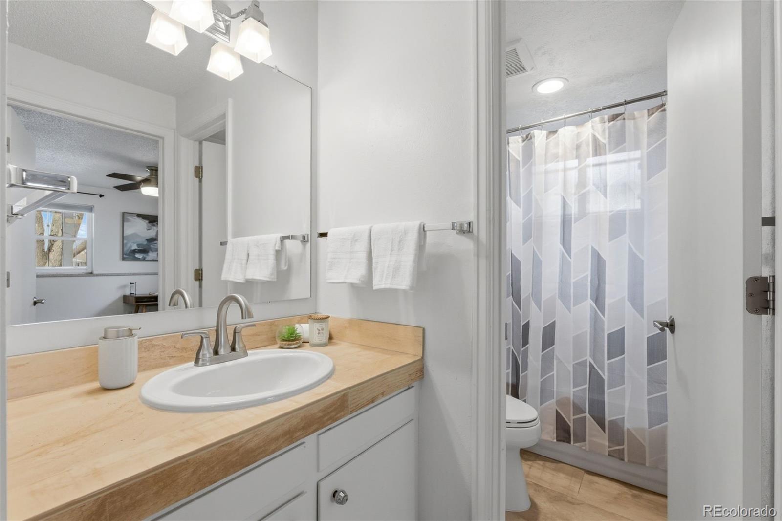 MLS Image #32 for 1564 e easter circle,centennial, Colorado