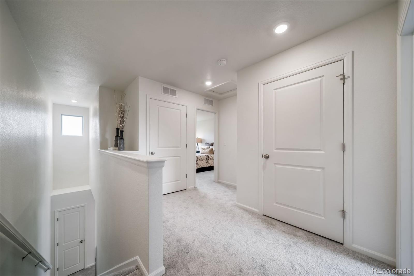 MLS Image #12 for 22343 e 46th avenue,aurora, Colorado