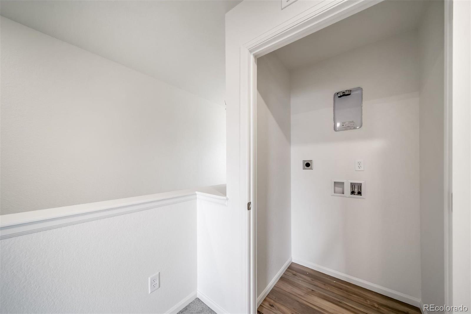 MLS Image #13 for 22343 e 46th avenue,aurora, Colorado
