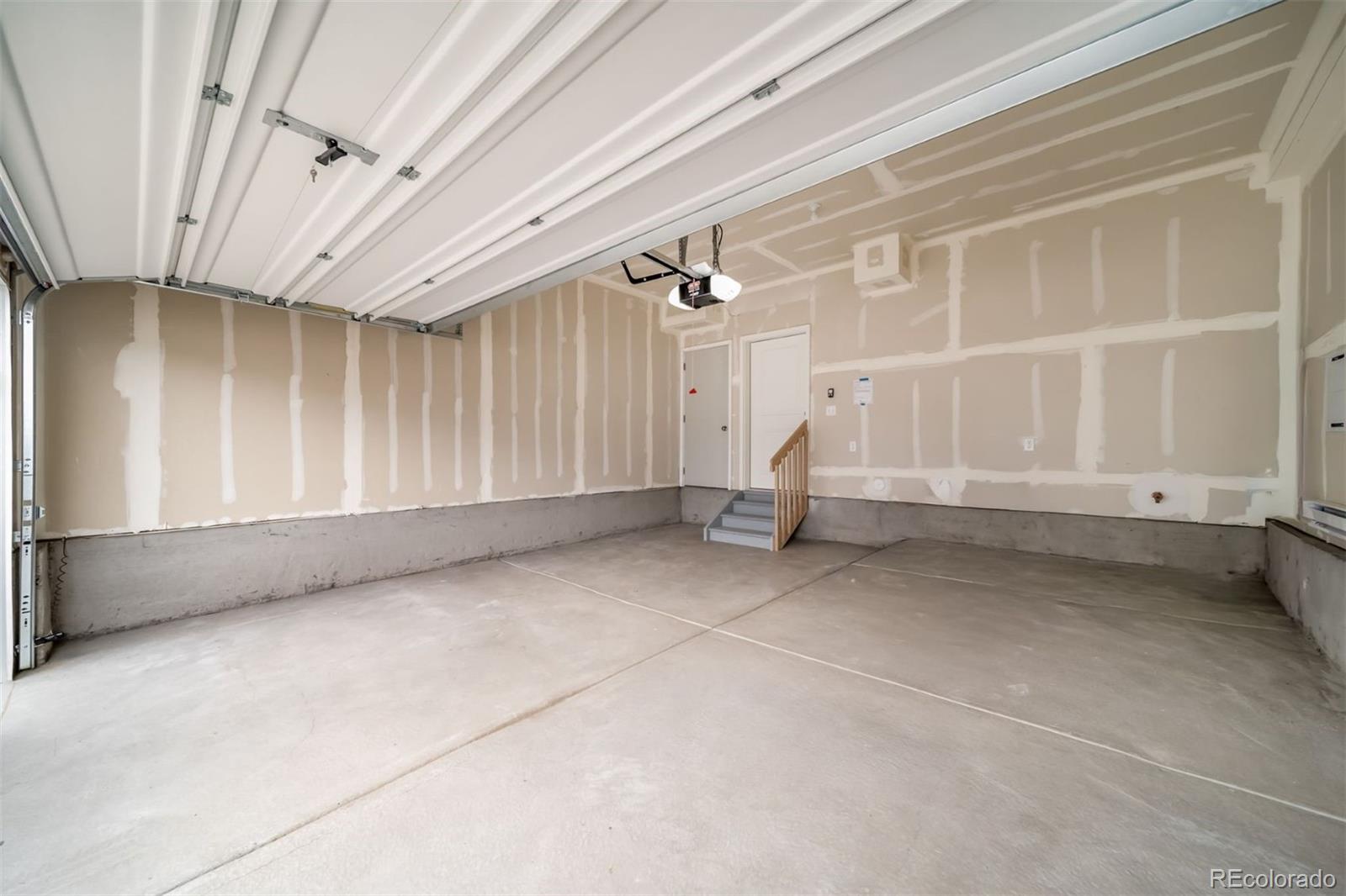 MLS Image #21 for 22343 e 46th avenue,aurora, Colorado