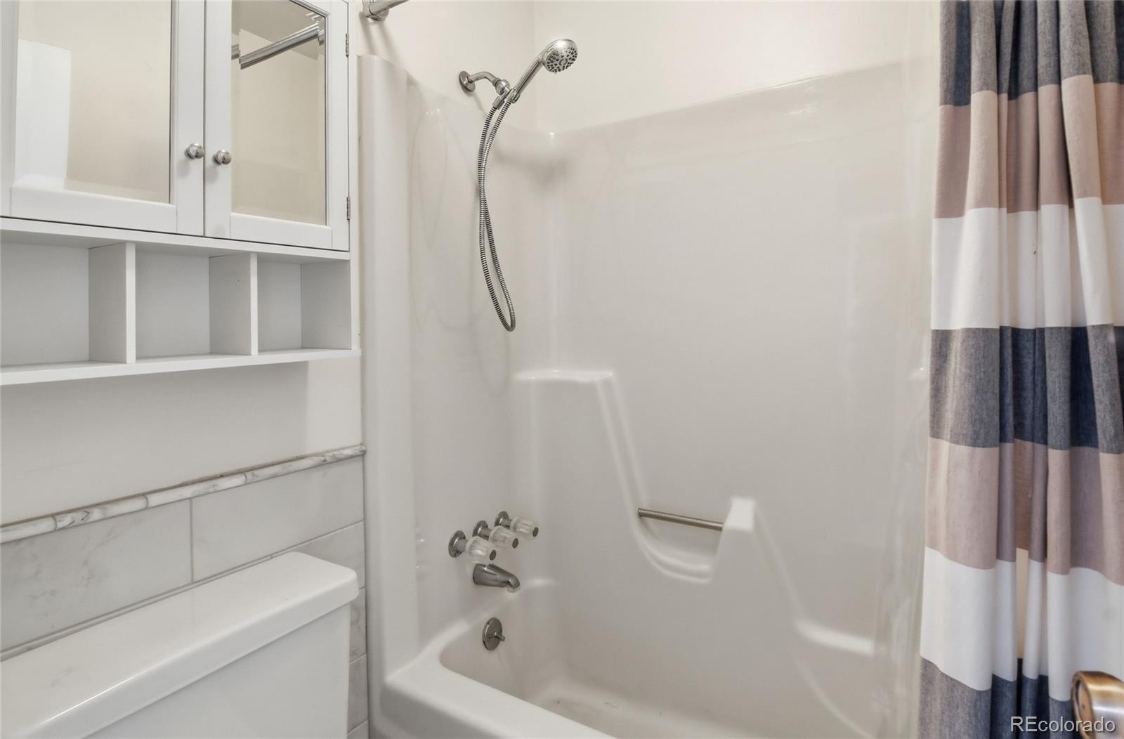 MLS Image #14 for 7889 w caley drive,littleton, Colorado