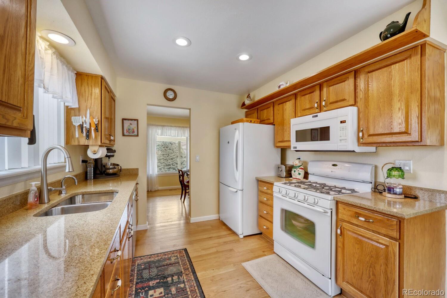 MLS Image #12 for 15681 e jefferson avenue,aurora, Colorado
