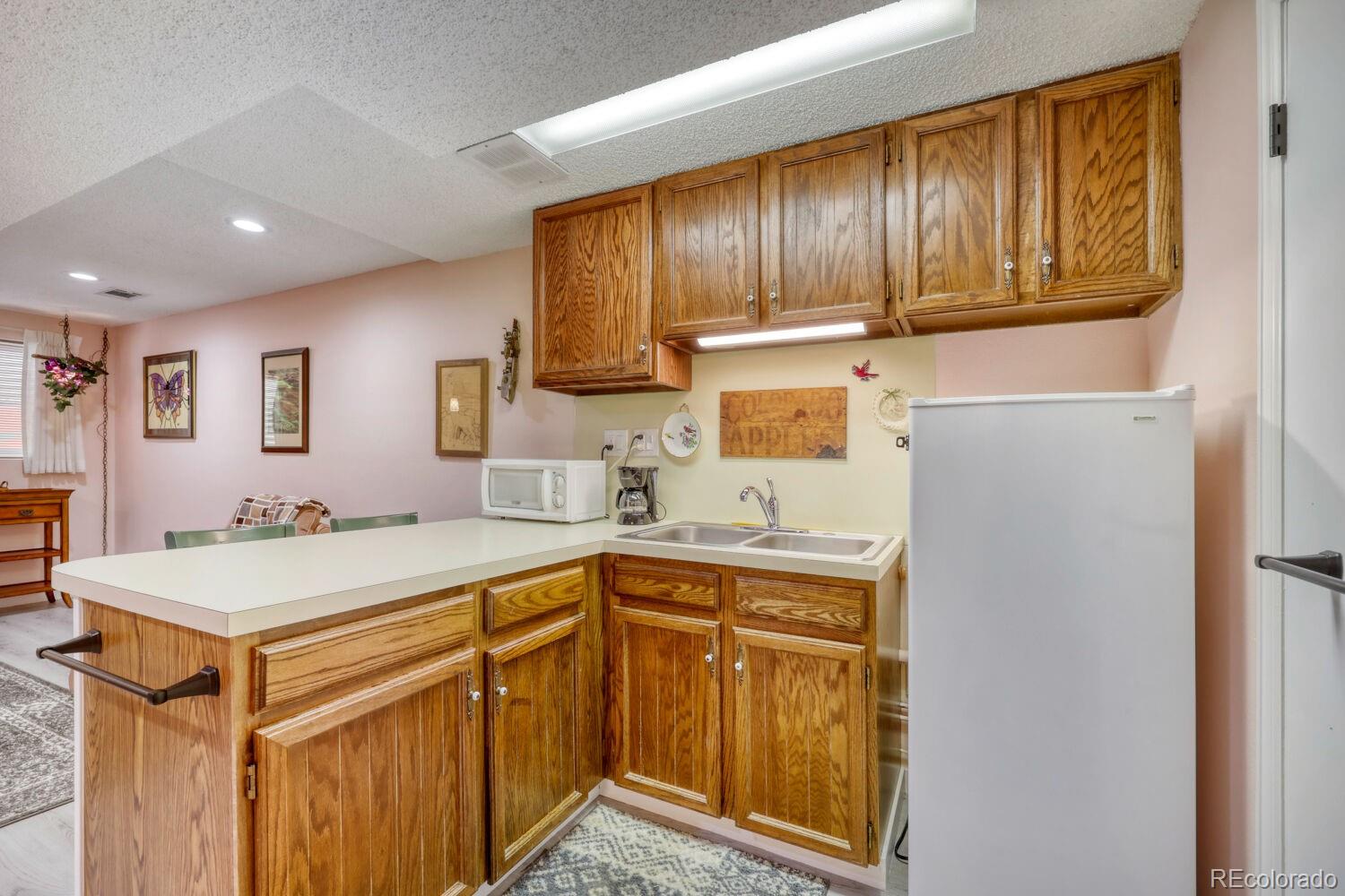 MLS Image #14 for 15681 e jefferson avenue,aurora, Colorado