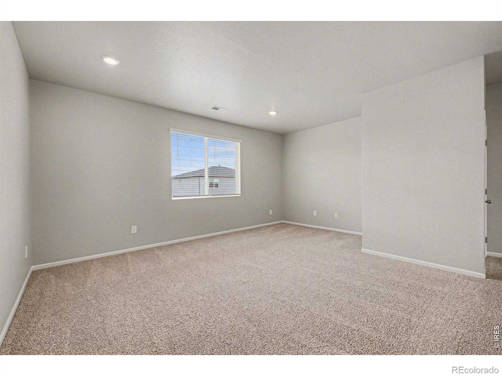 MLS Image #14 for 1604  colorado river drive,windsor, Colorado