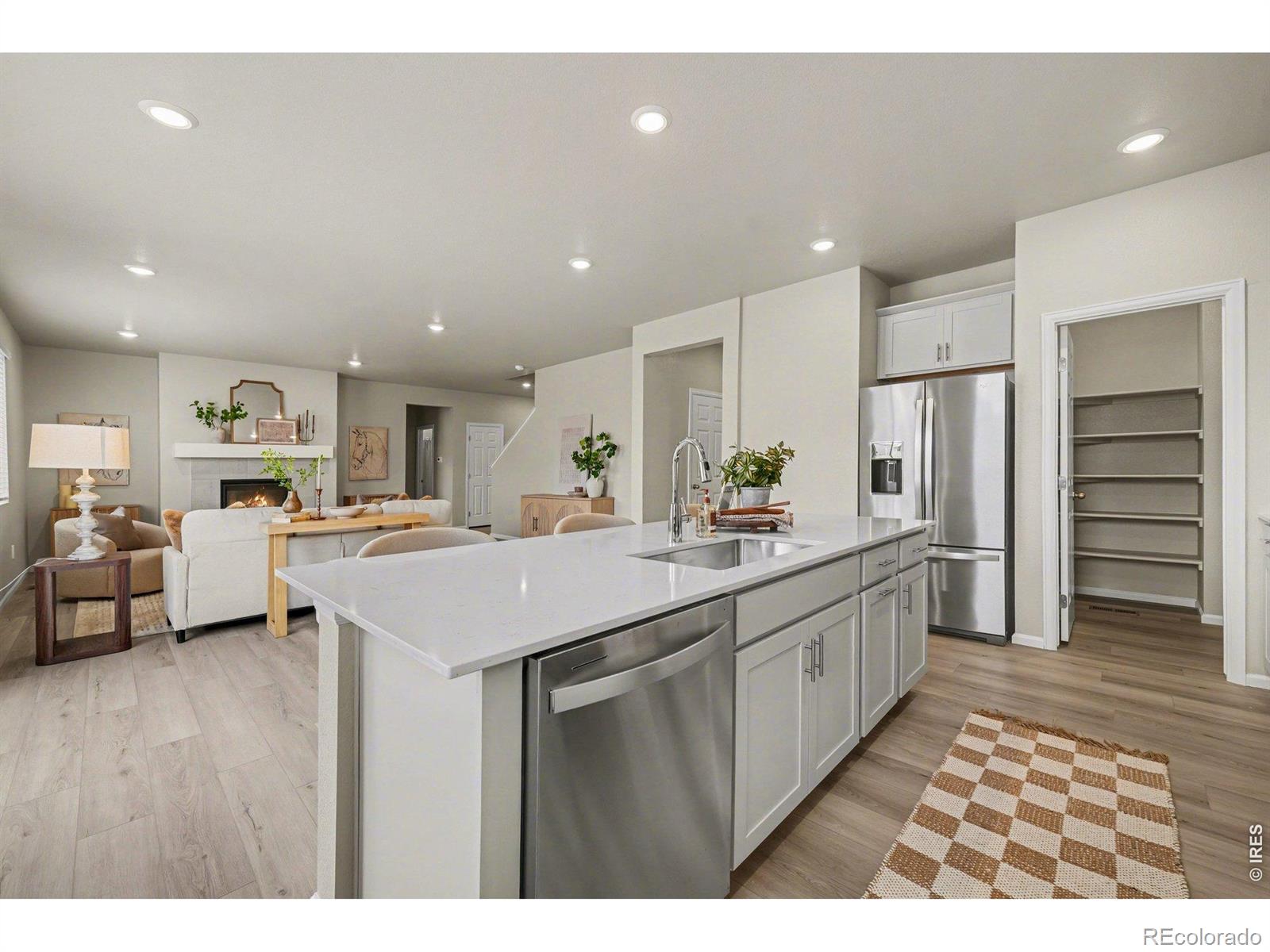 MLS Image #6 for 1604  colorado river drive,windsor, Colorado