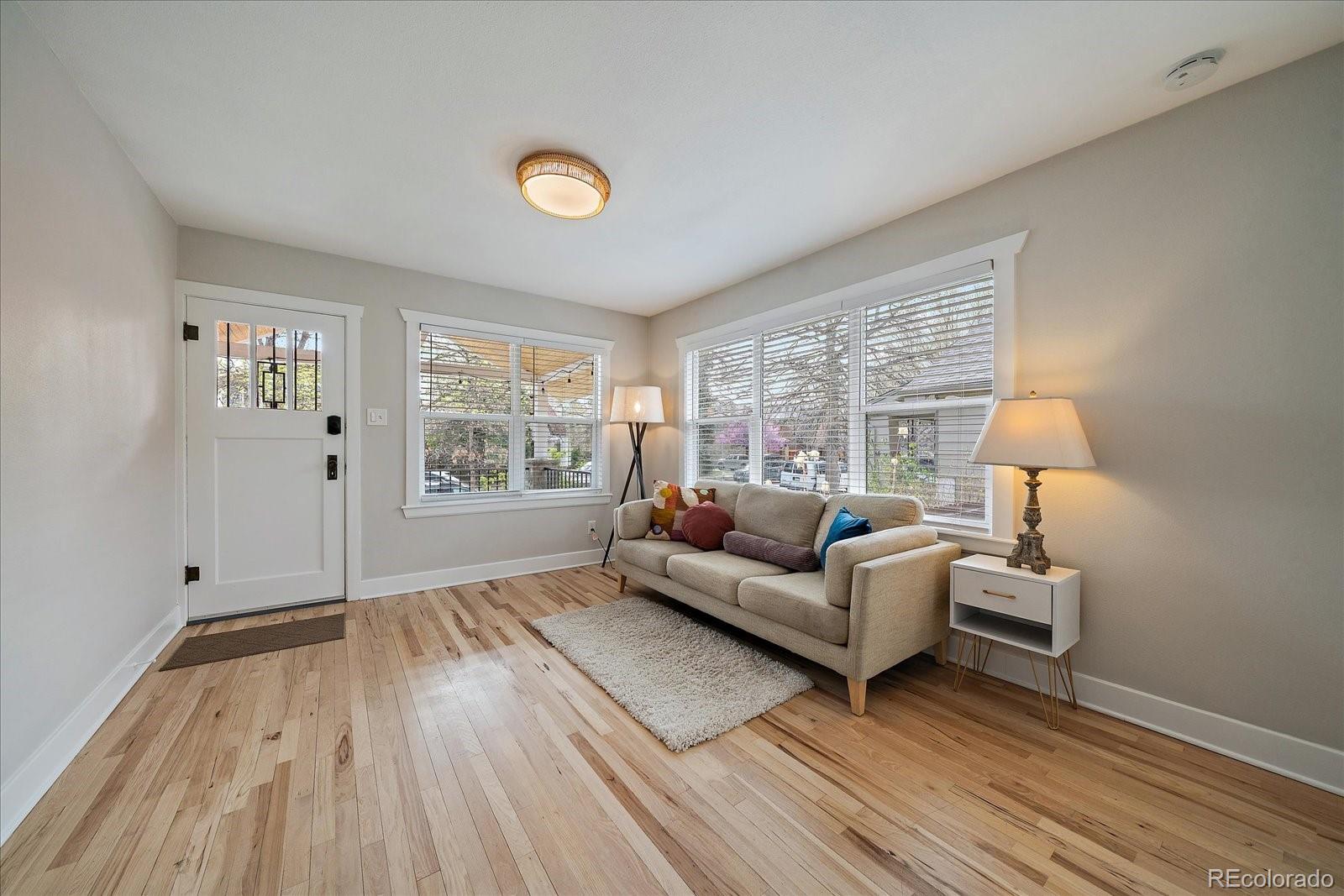 MLS Image #3 for 1925 s humboldt street,denver, Colorado