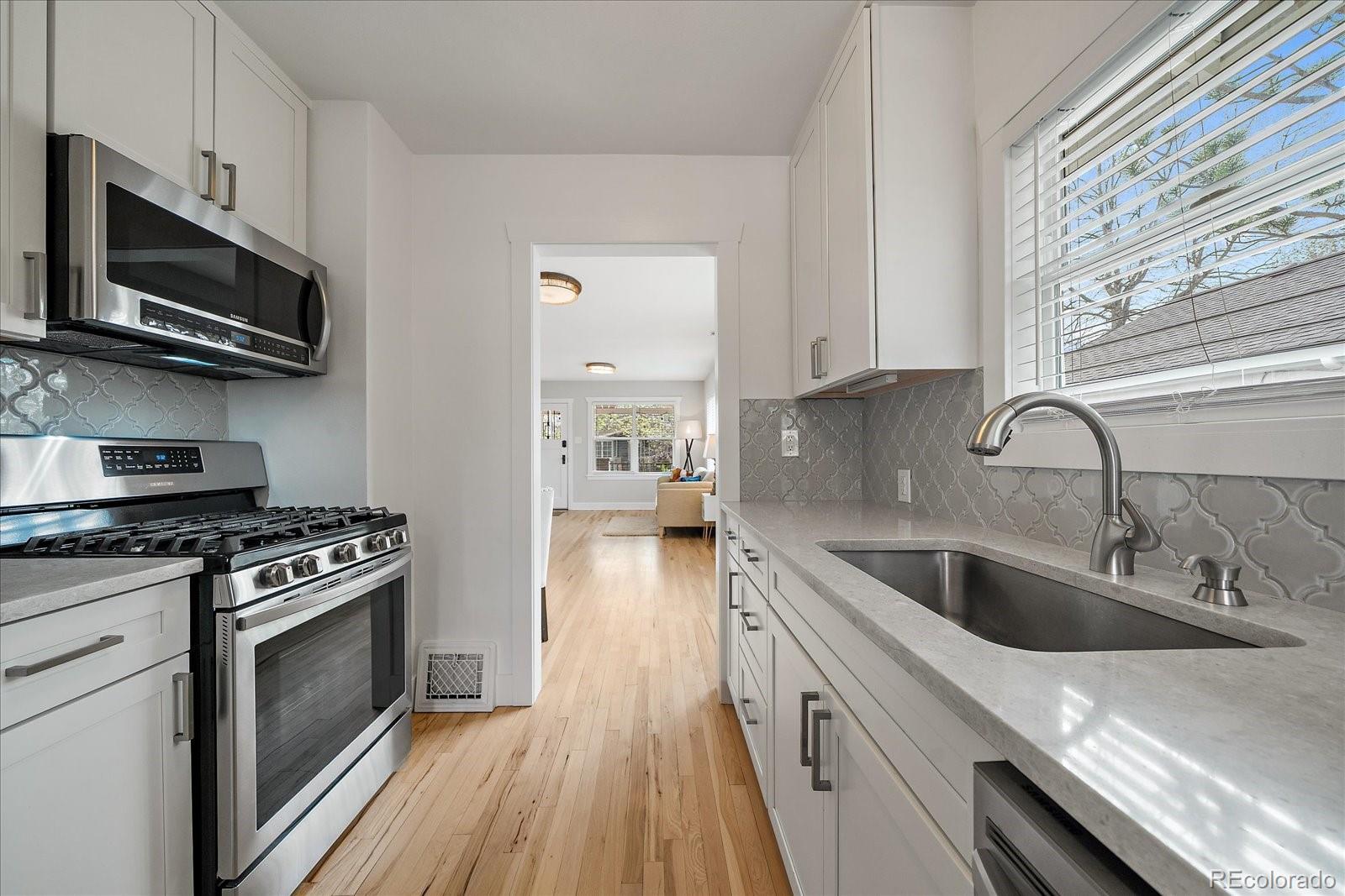 MLS Image #9 for 1925 s humboldt street,denver, Colorado