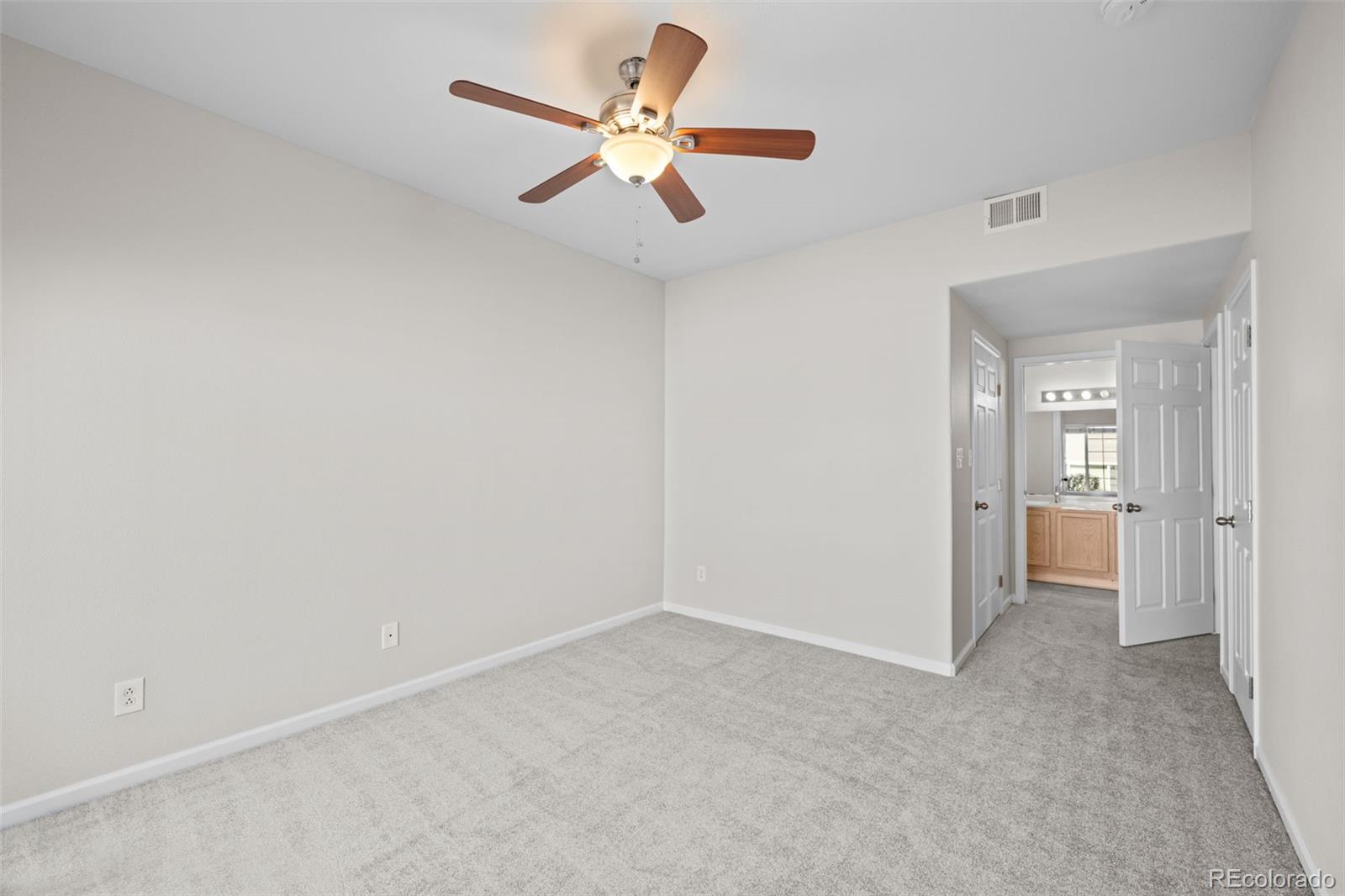 MLS Image #14 for 8389  pebble creek way,highlands ranch, Colorado