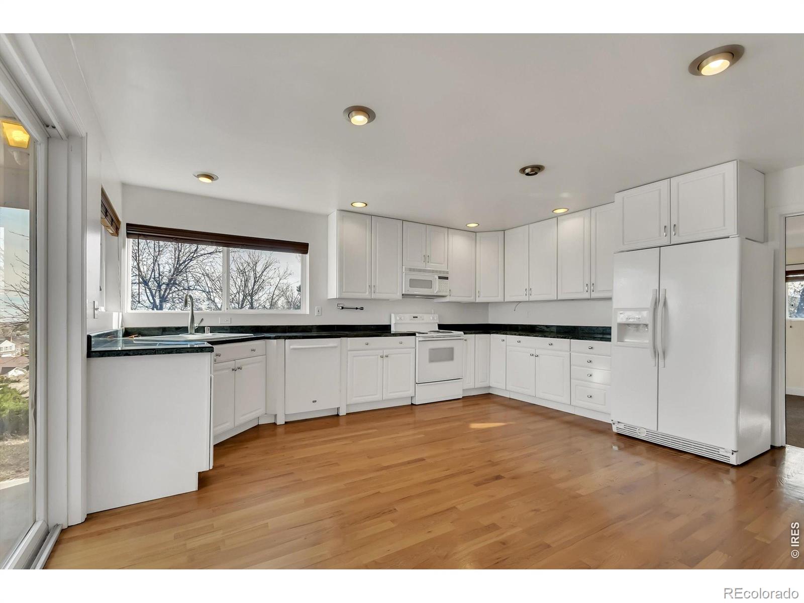 MLS Image #3 for 3221 w 10th ave pl,broomfield, Colorado