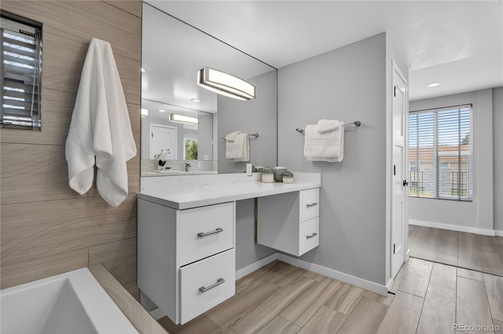 MLS Image #23 for 2390 s holly street,denver, Colorado