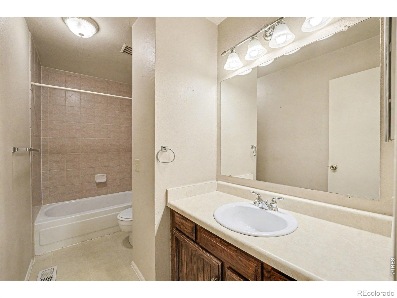 MLS Image #13 for 11608  community center drive 14,northglenn, Colorado