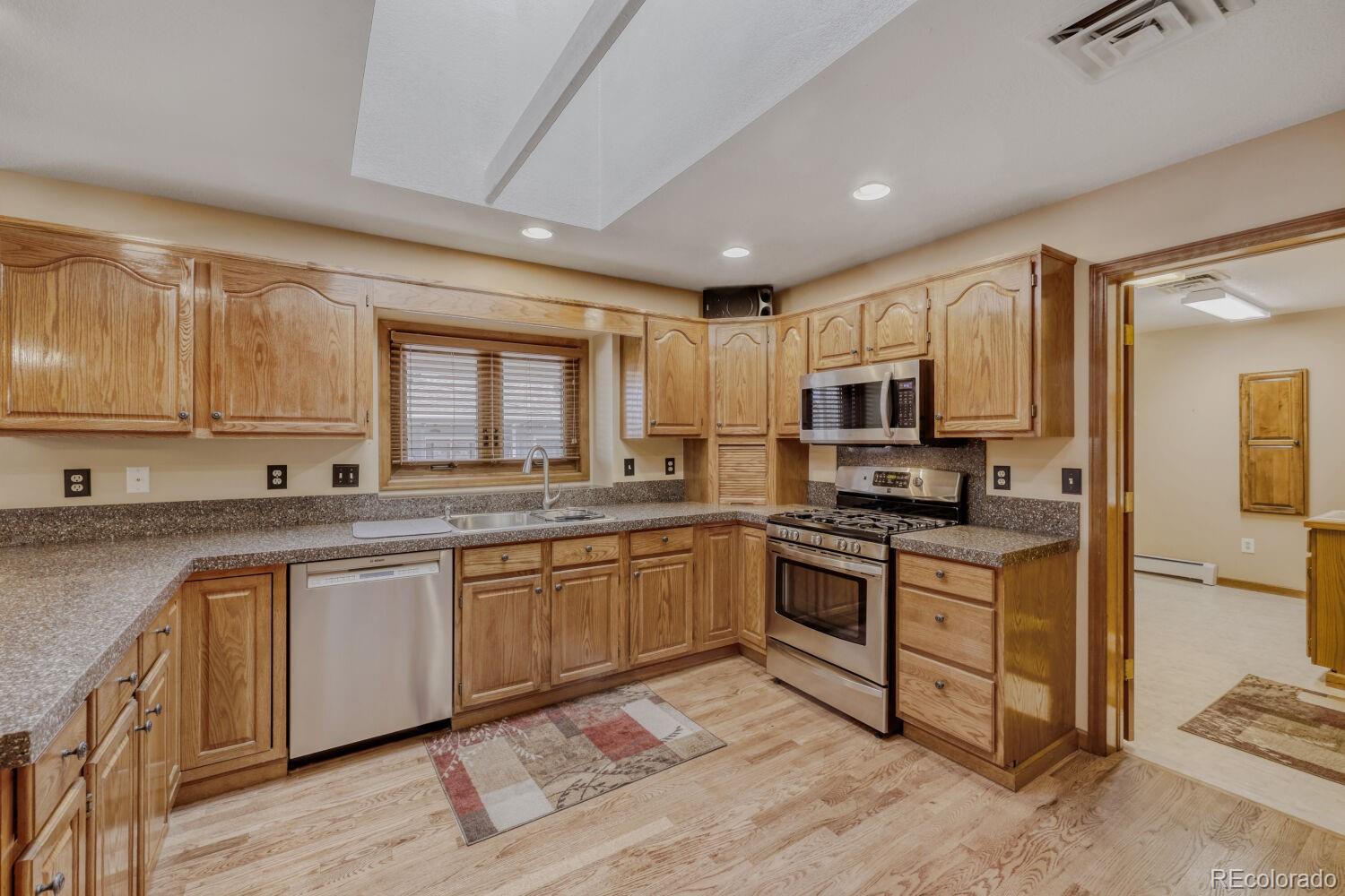 MLS Image #14 for 28  carla way,broomfield, Colorado