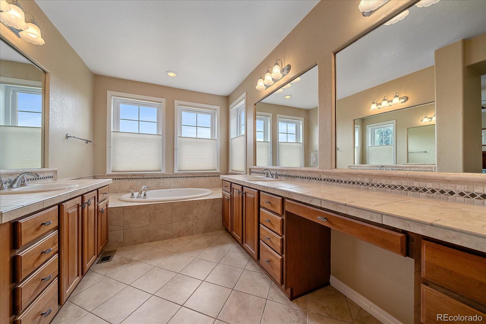 MLS Image #16 for 3740  fairbrook point,highlands ranch, Colorado
