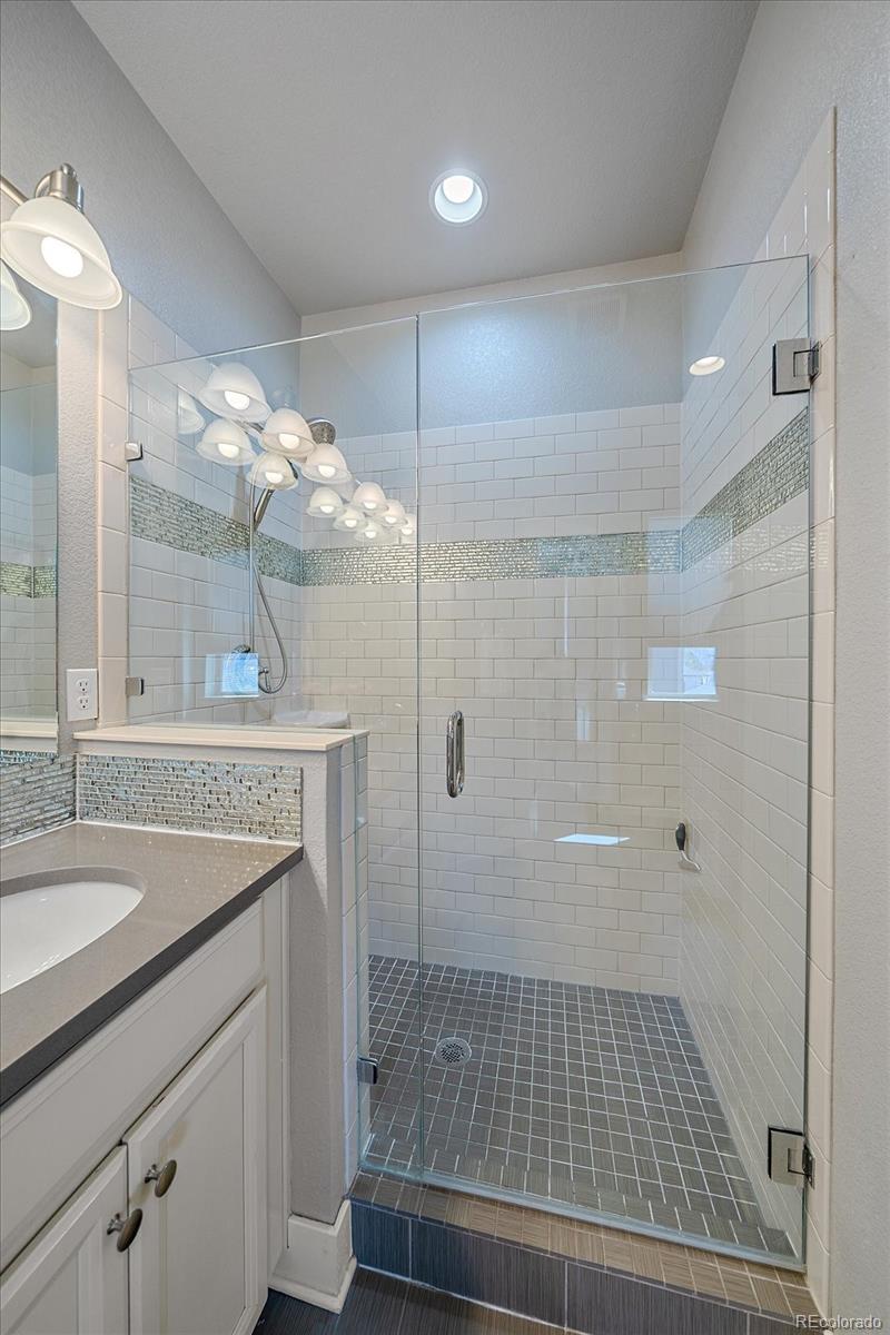 MLS Image #18 for 8528 e 54th place,denver, Colorado
