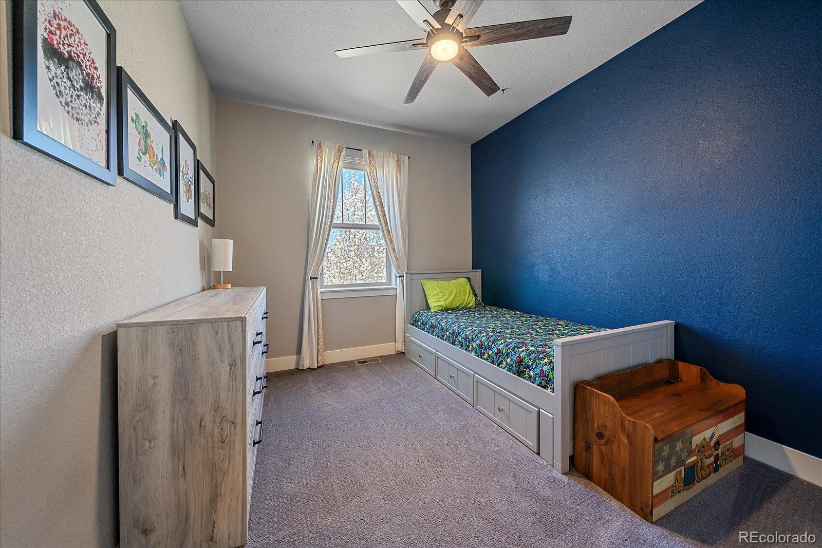 MLS Image #21 for 8528 e 54th place,denver, Colorado