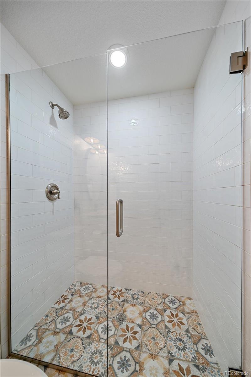 MLS Image #30 for 8528 e 54th place,denver, Colorado