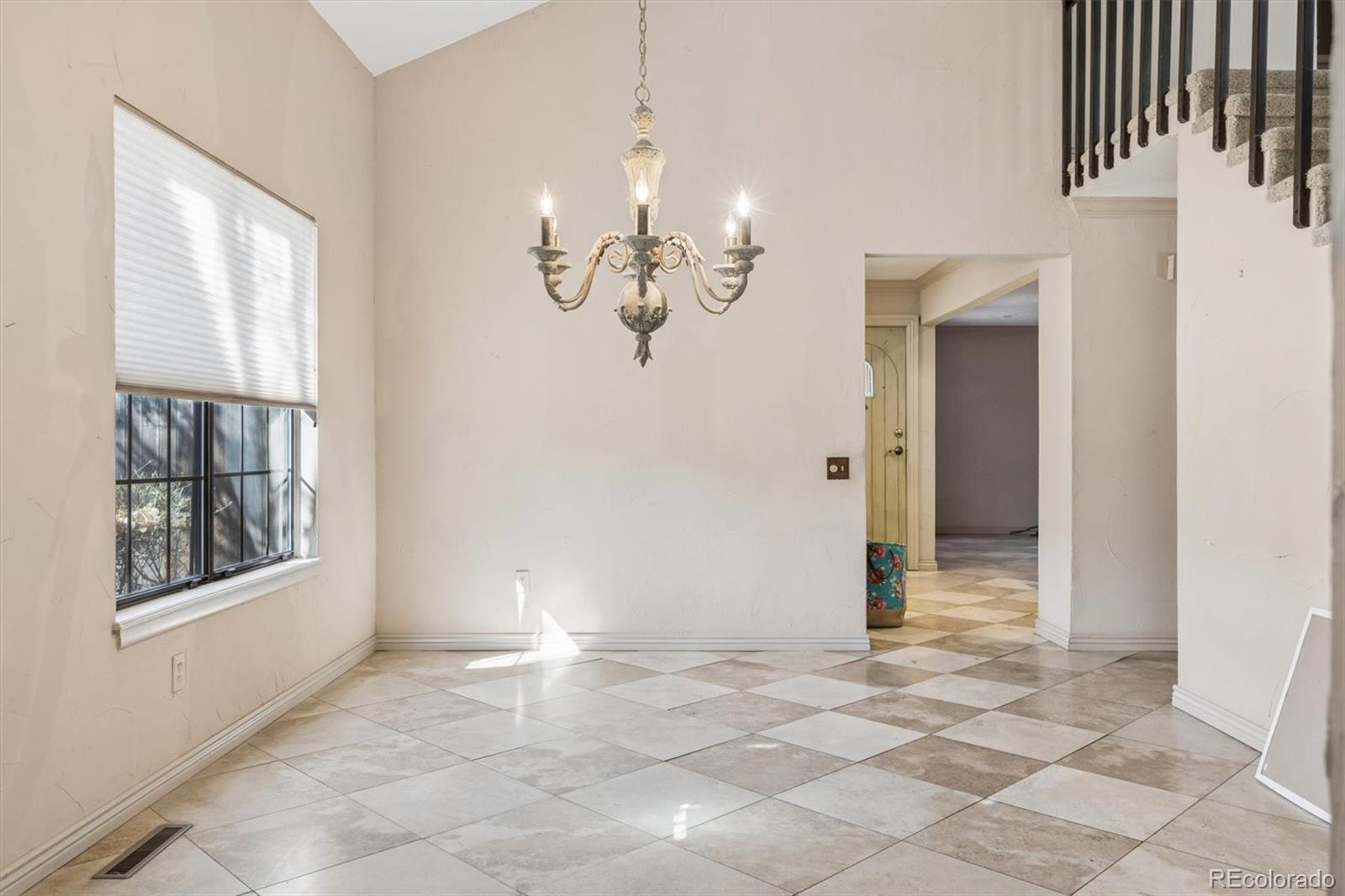 MLS Image #5 for 8228 e phillips place,centennial, Colorado