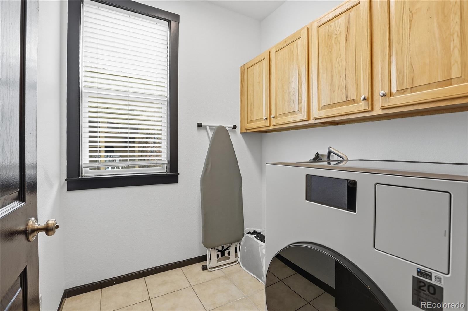 MLS Image #15 for 10059  southlawn circle,commerce city, Colorado